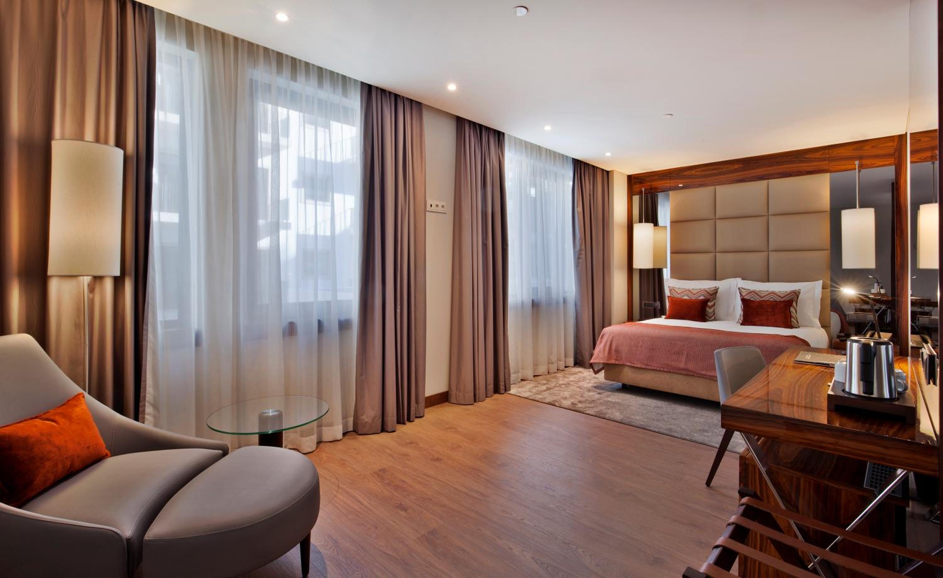 Special Offer - Superior Double Room thumbnail 6