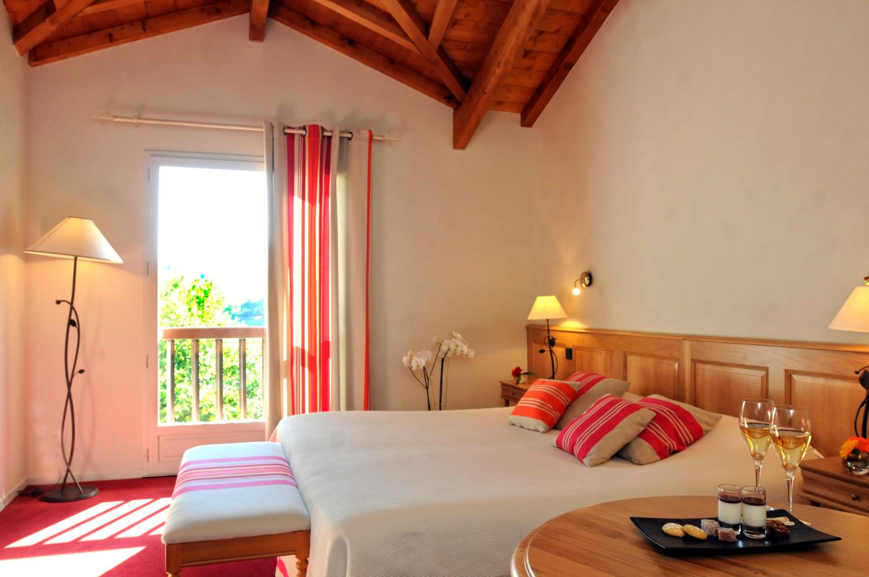 Superior Double or Twin Room with Valley View - Photo 5