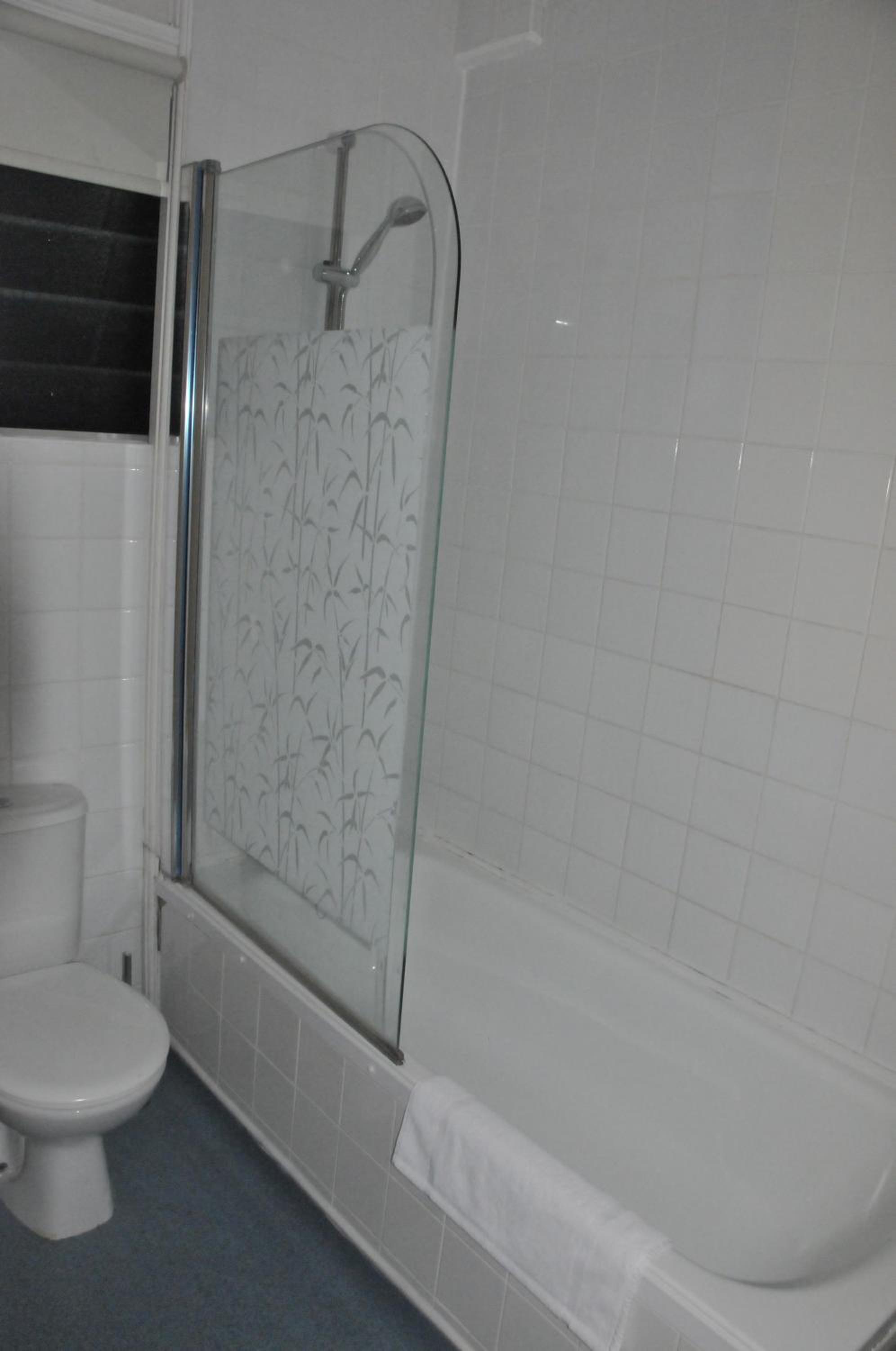 Double Room - Photo 14