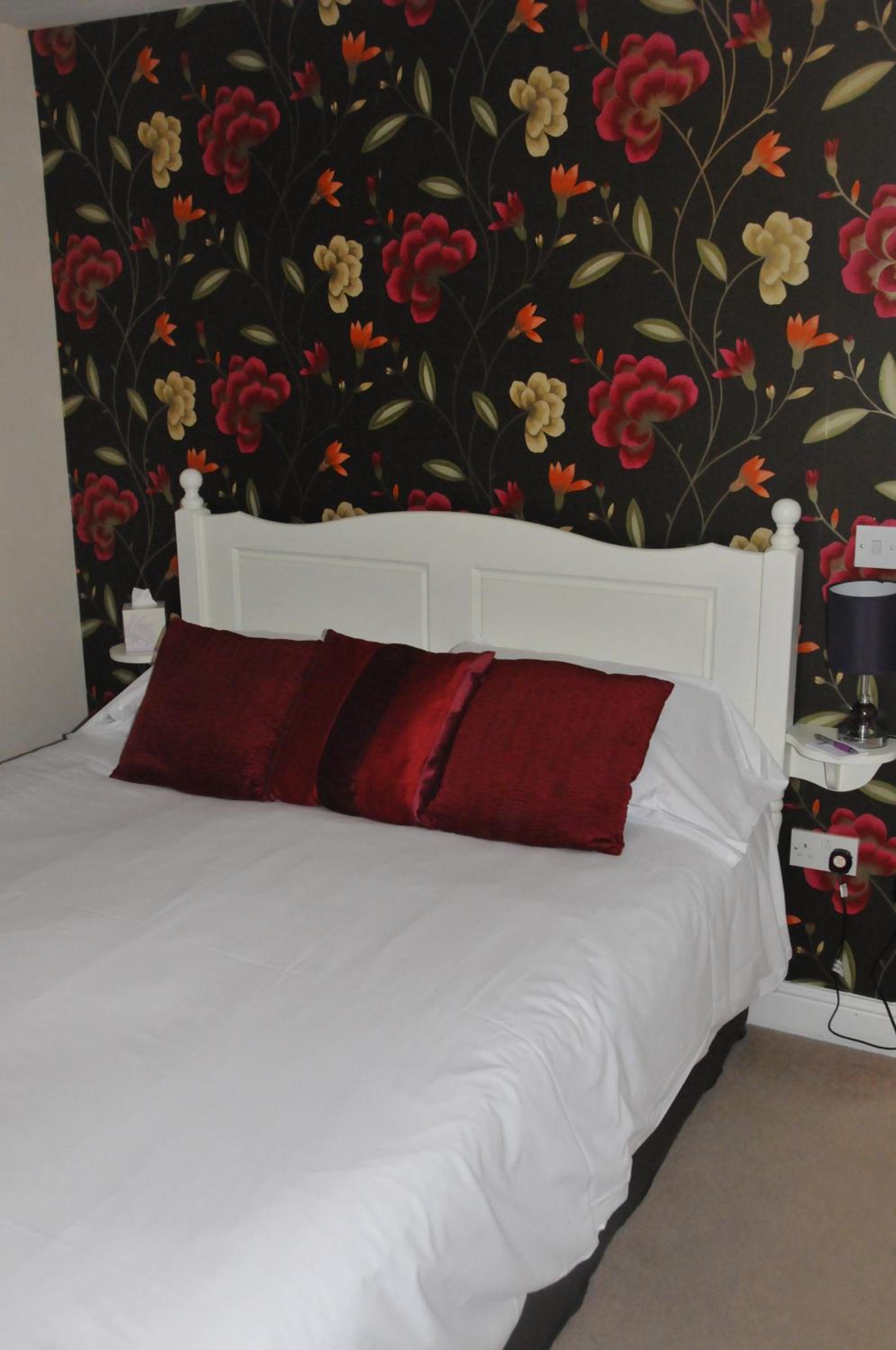 Double Room - Photo 15