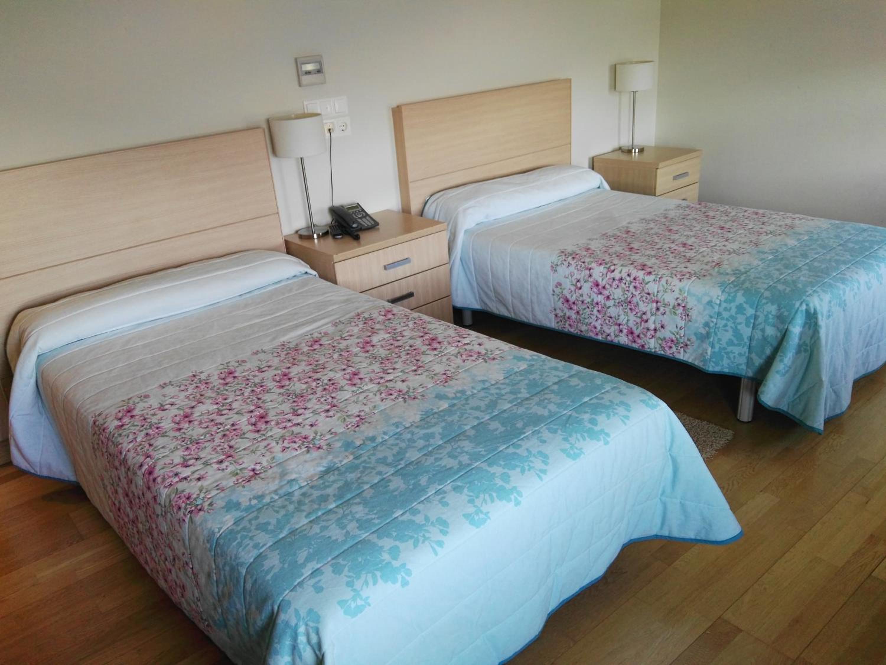 Double Or Twin Room photo 3