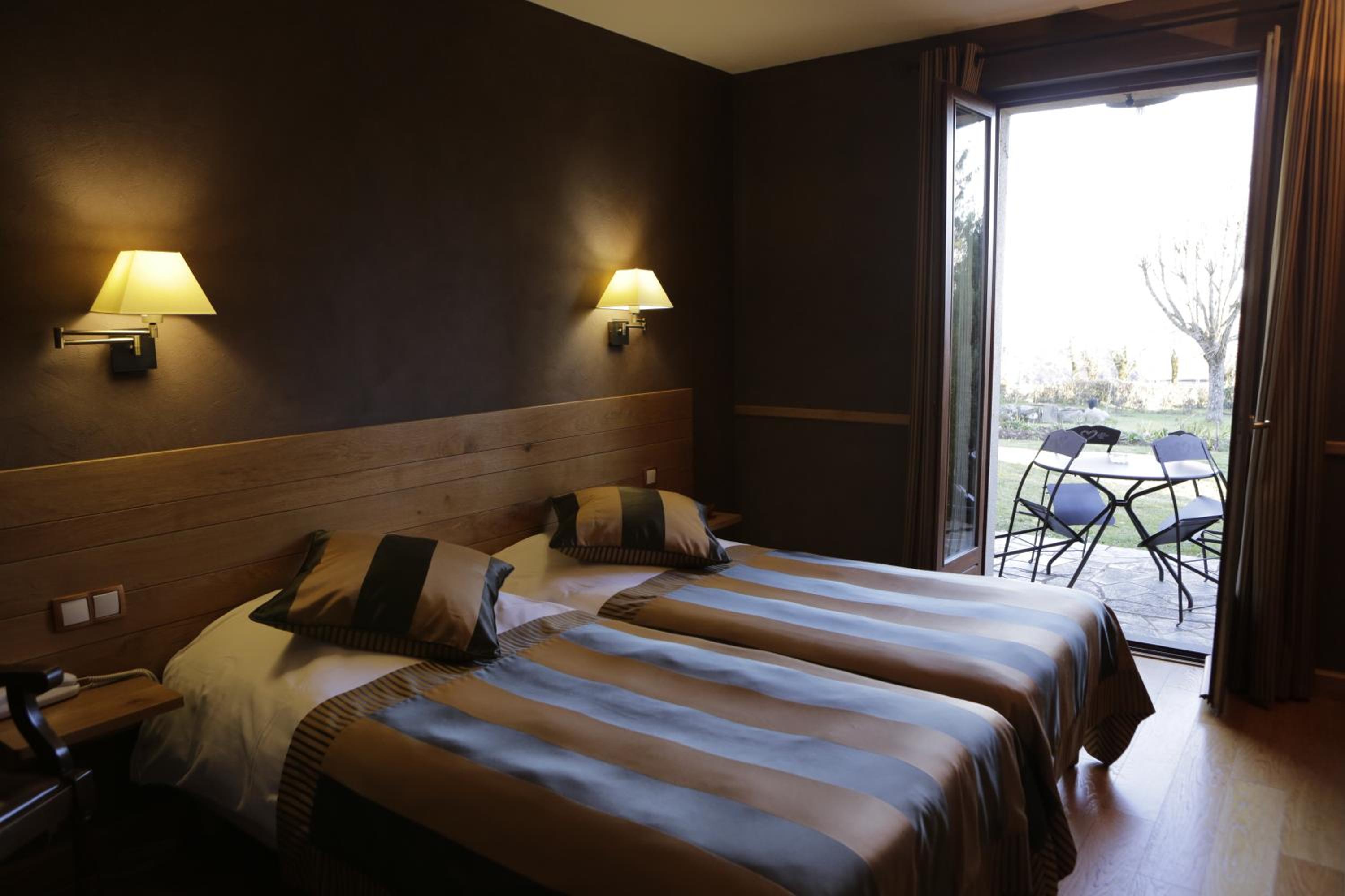 Comfort Twin Room - Photo 2