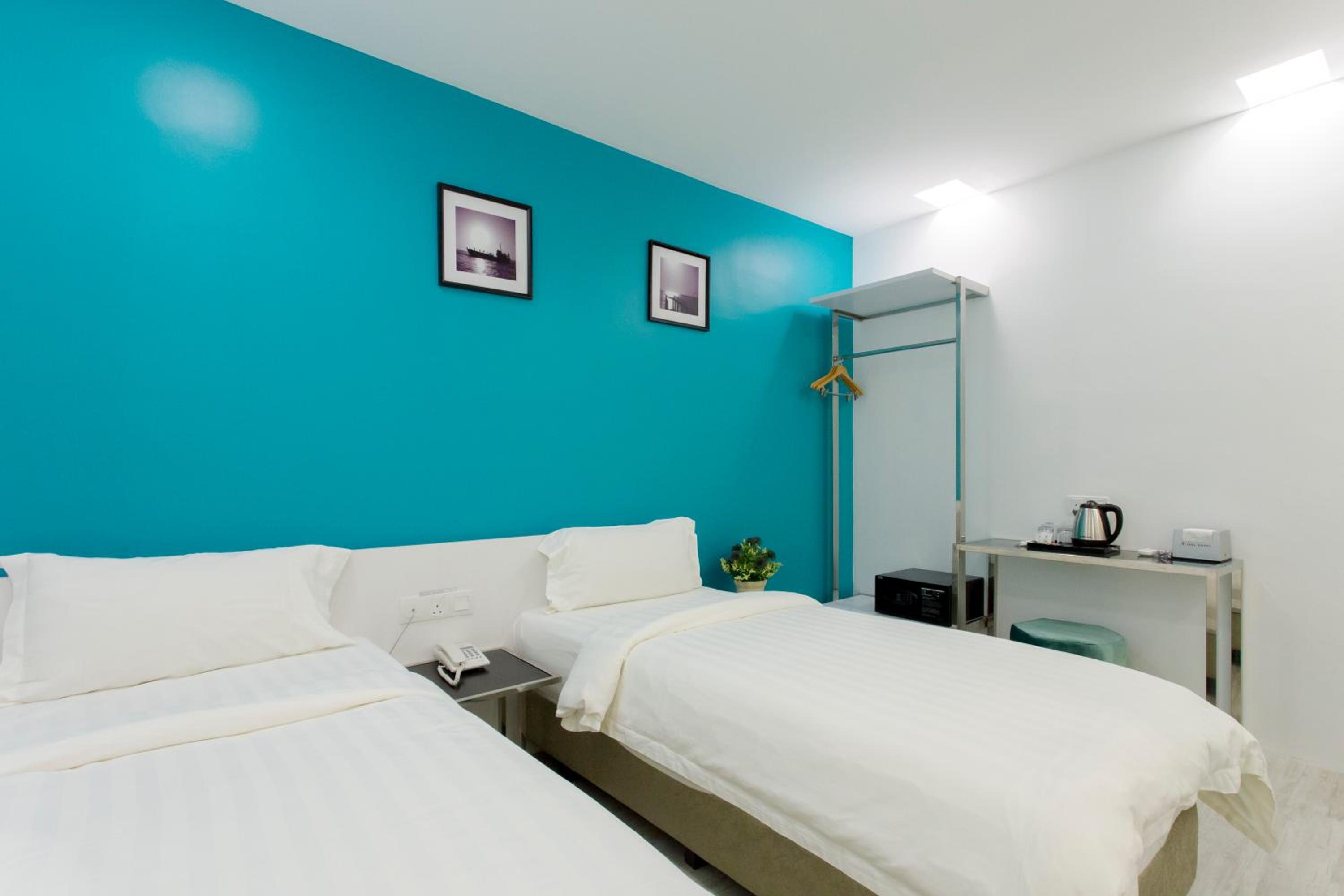 Deluxe Twin Room photo 2