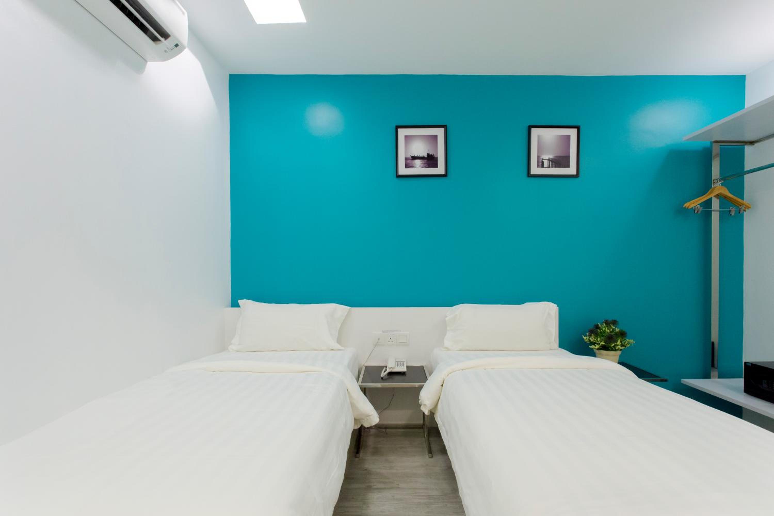 Deluxe Twin Room photo 1