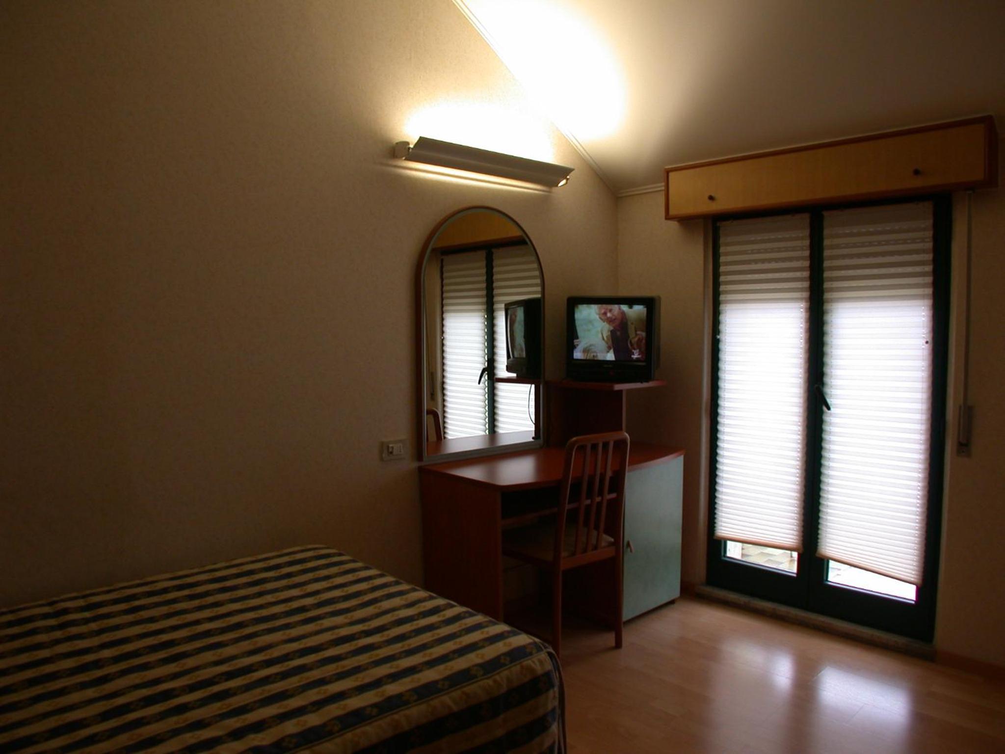 Classic Single Room with Balcony