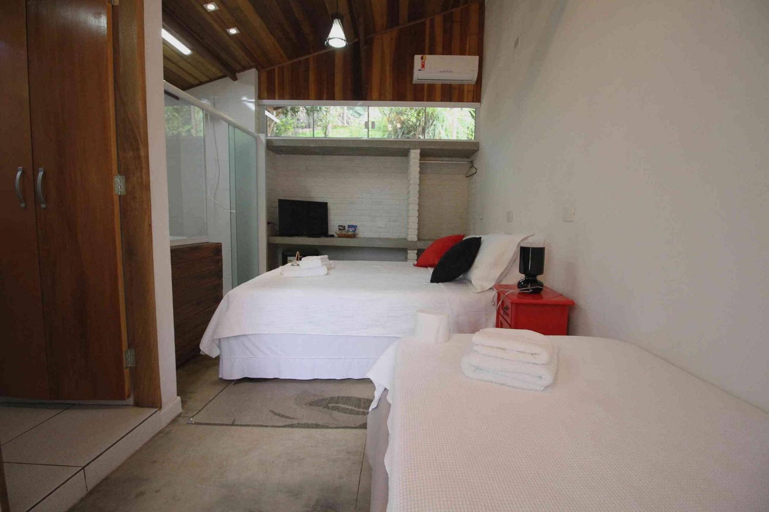 Triple Room with Bath photo 1
