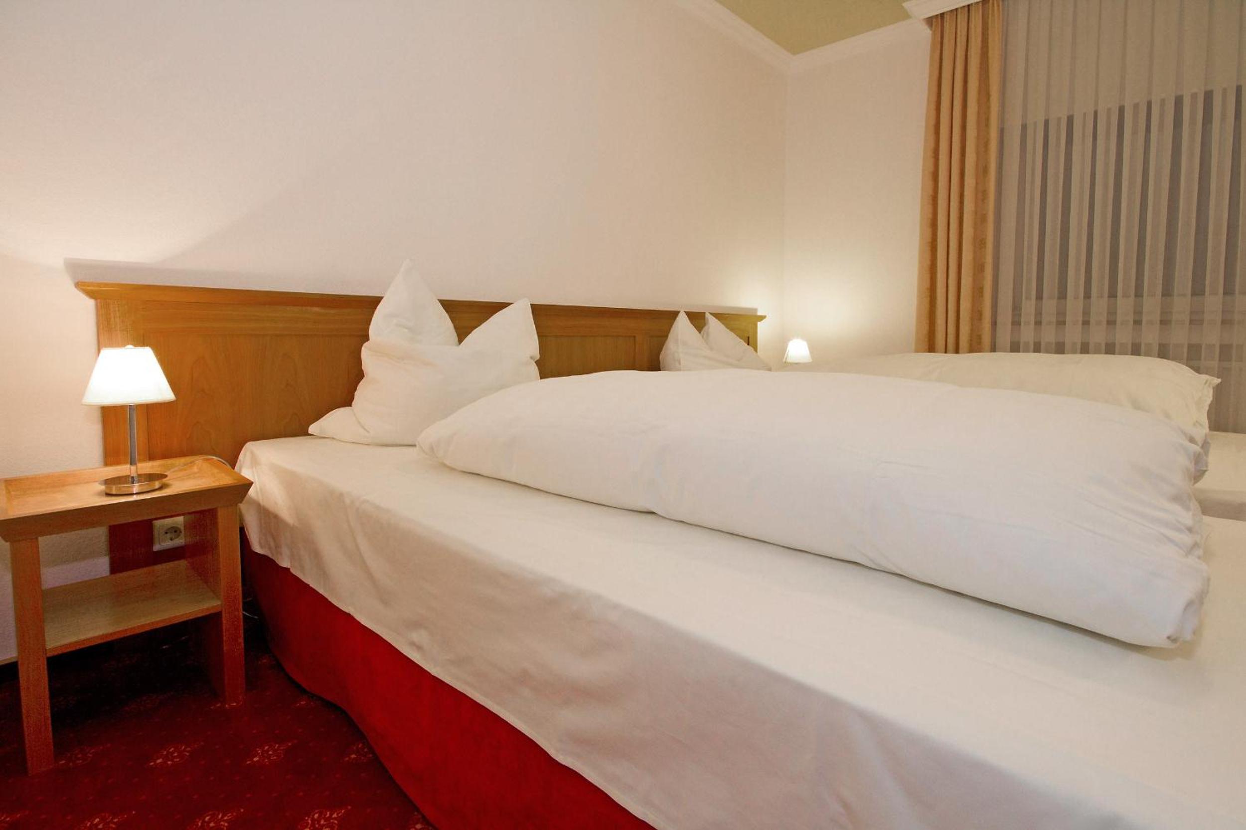 Double Room - Photo 7