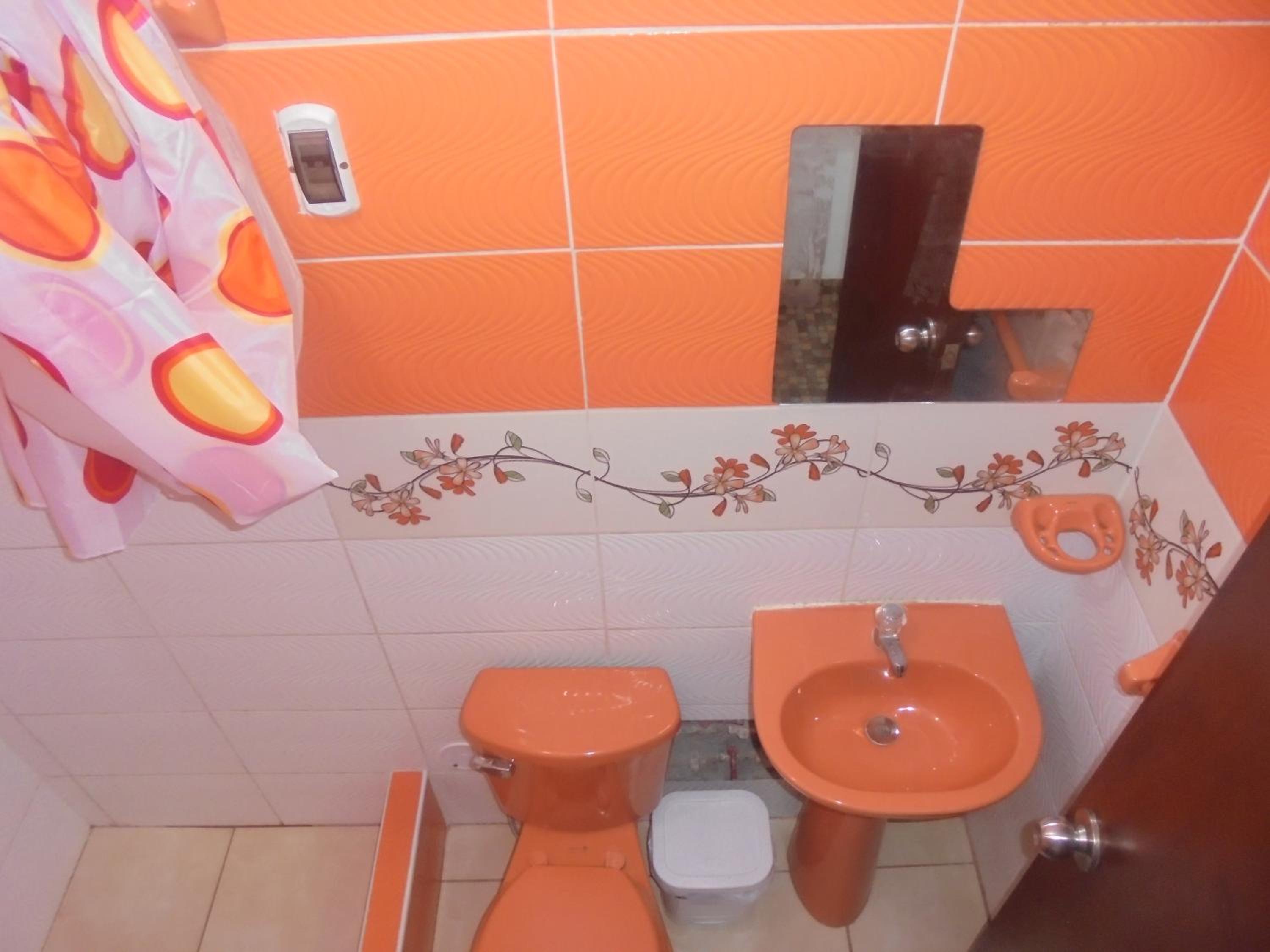 Single Room with Private External Bathroom photo 1