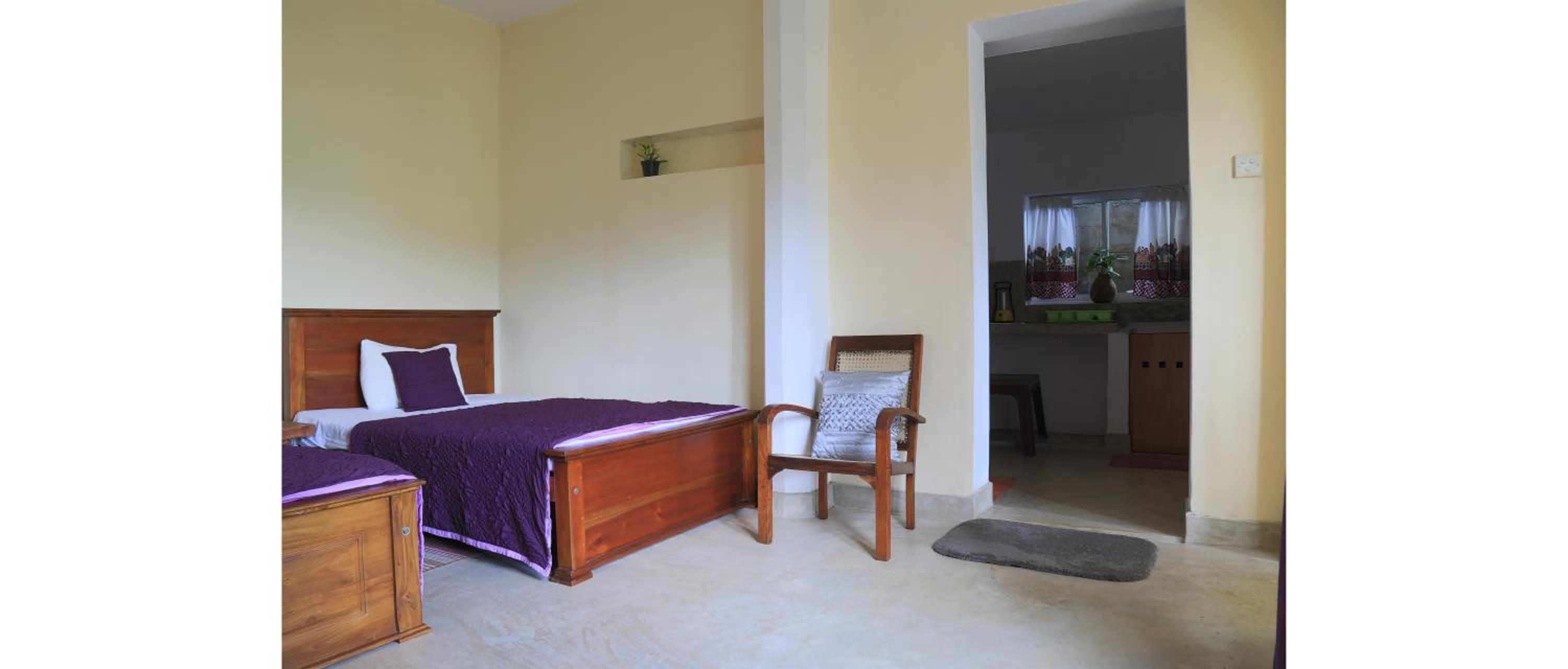 Studio Apartment photo 2