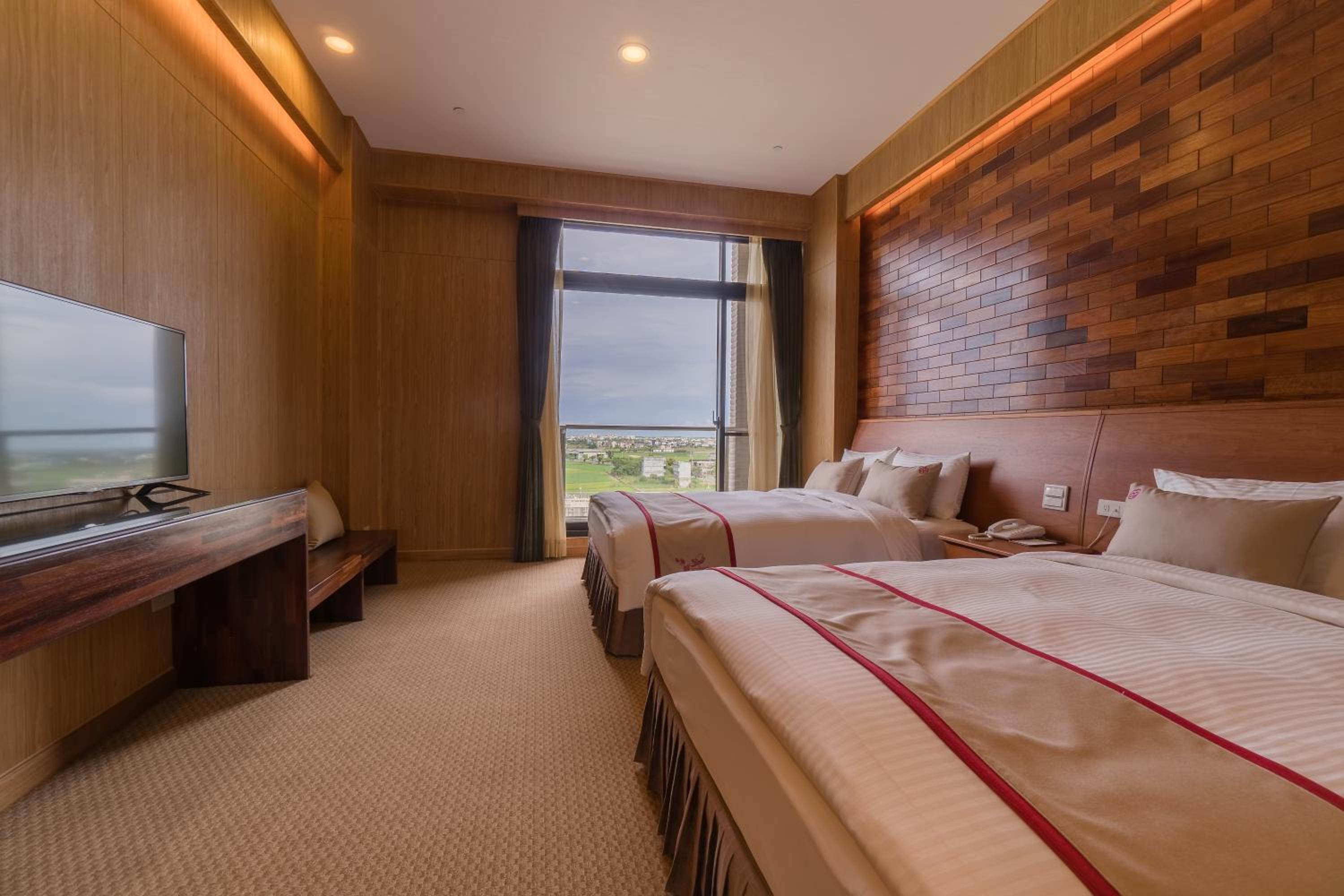 Standard Quadruple Room - Photo 6