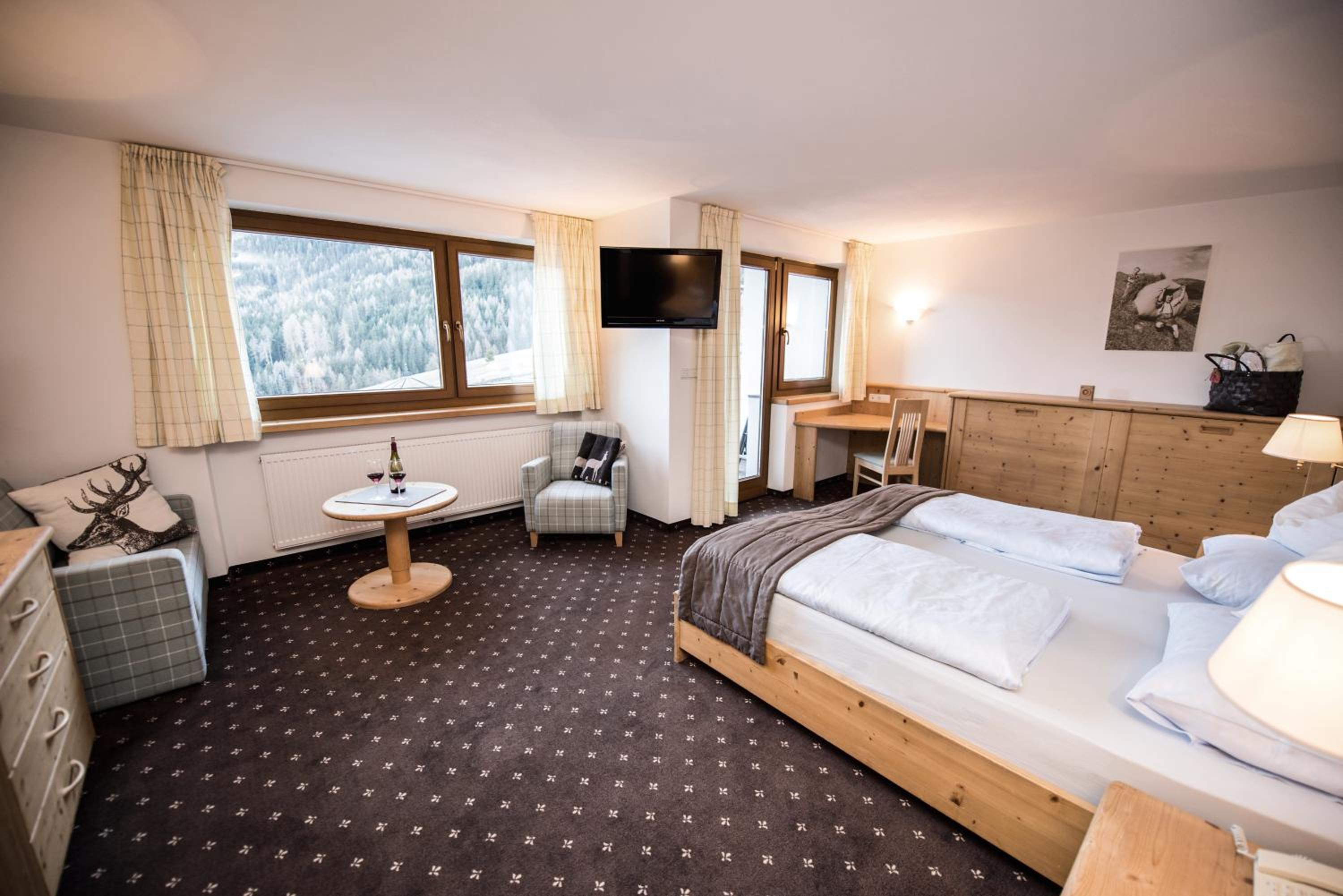 Superior Triple Room photo 1