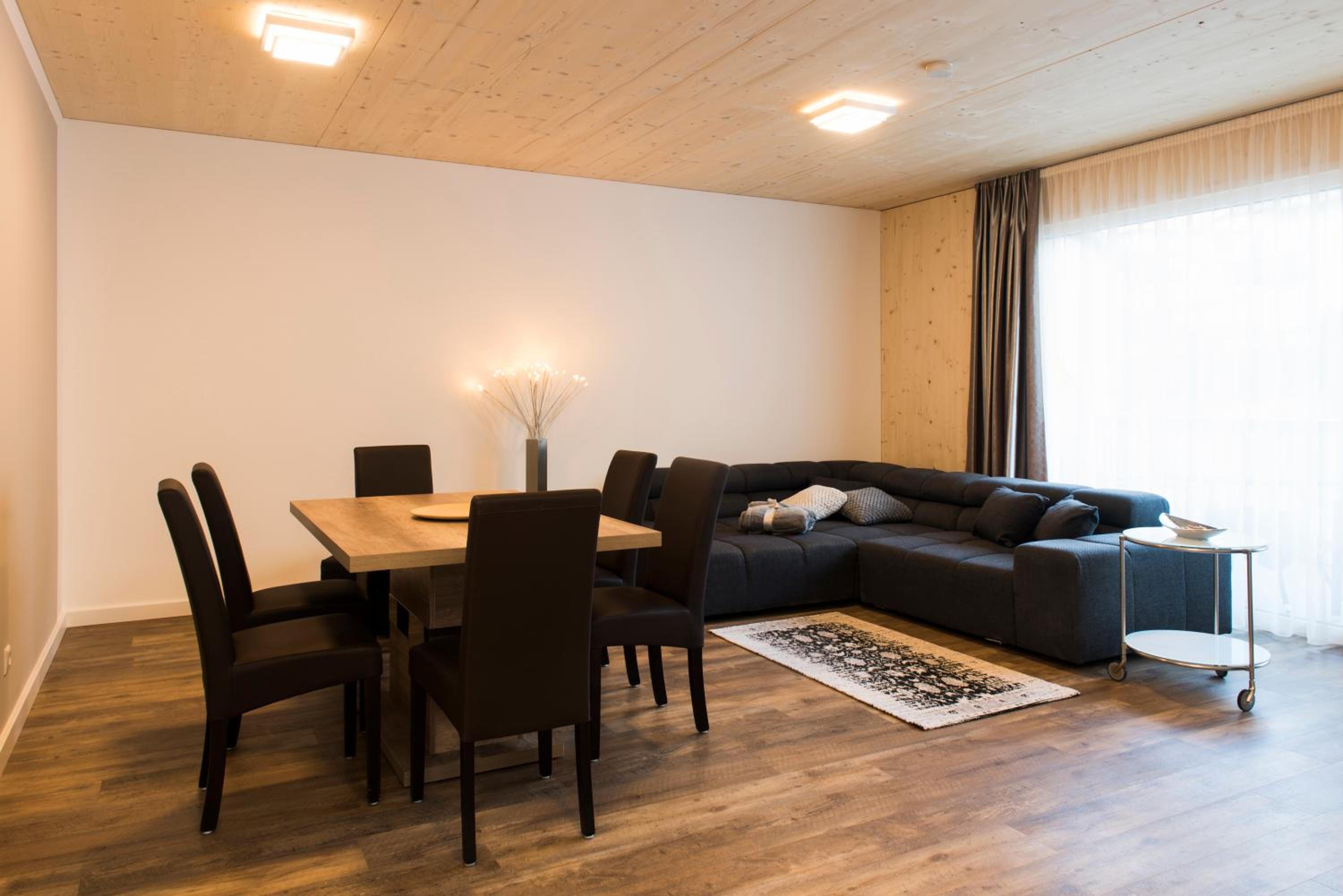One-Bedroom Apartment - C2 photo 3