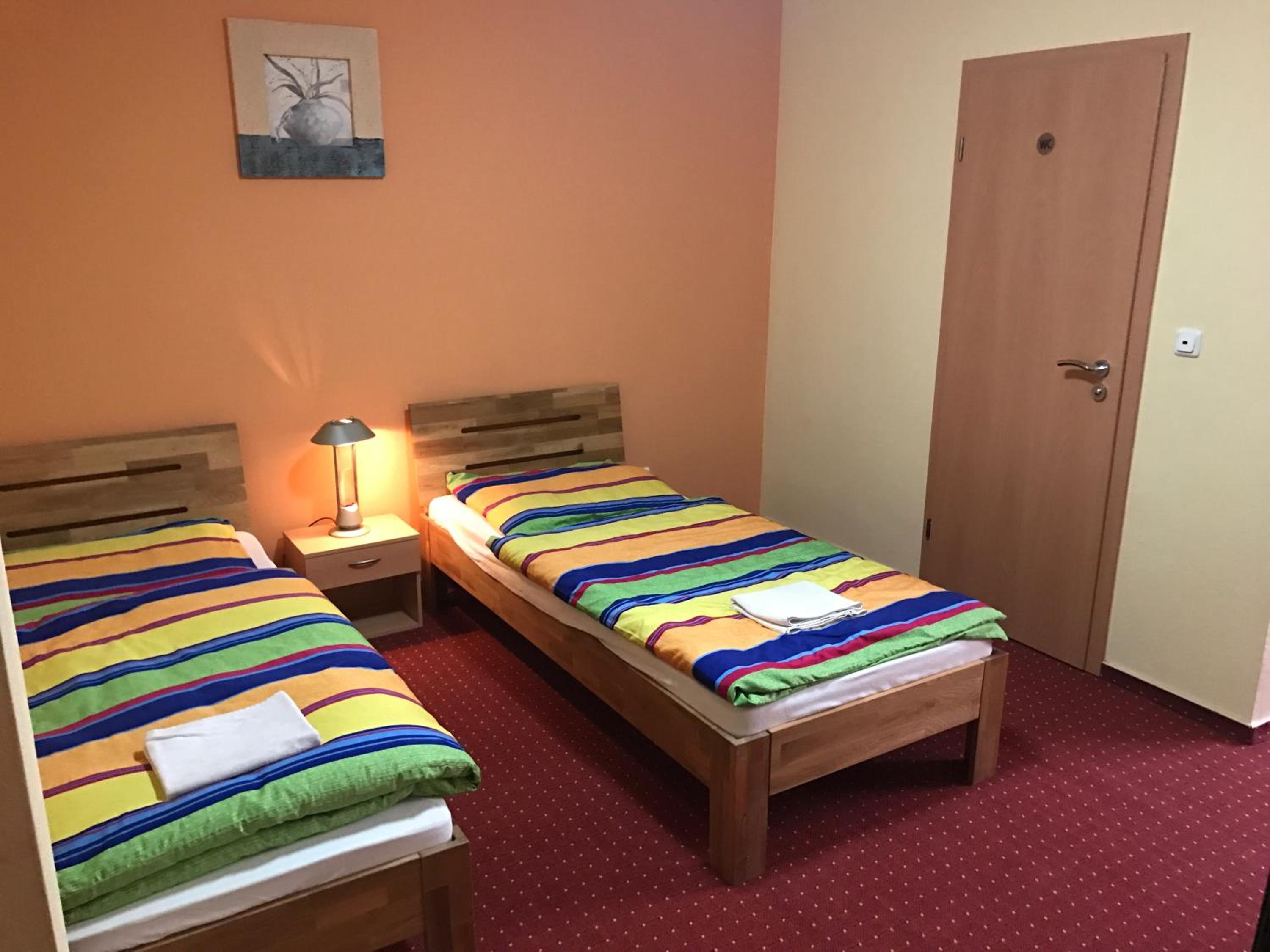 Budget Double Room photo 3