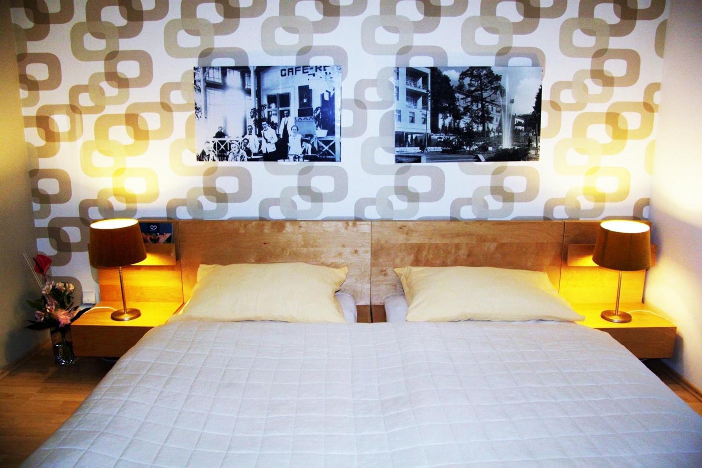 Double Room - Photo 11