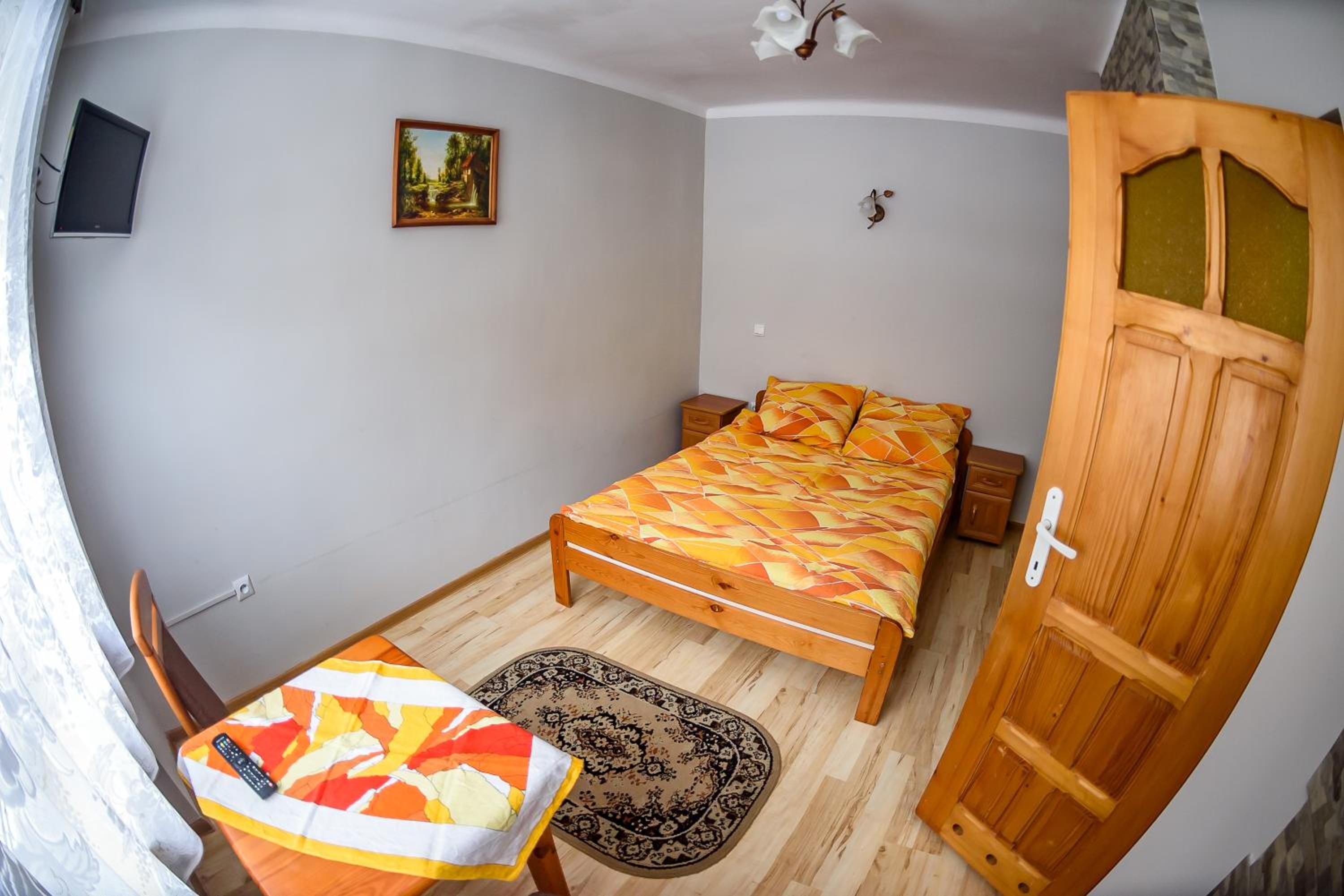 Double Room - Photo 4