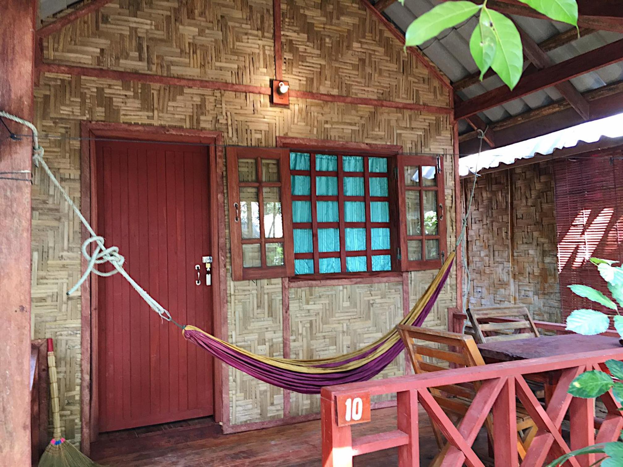 Superior Bungalow photo 3