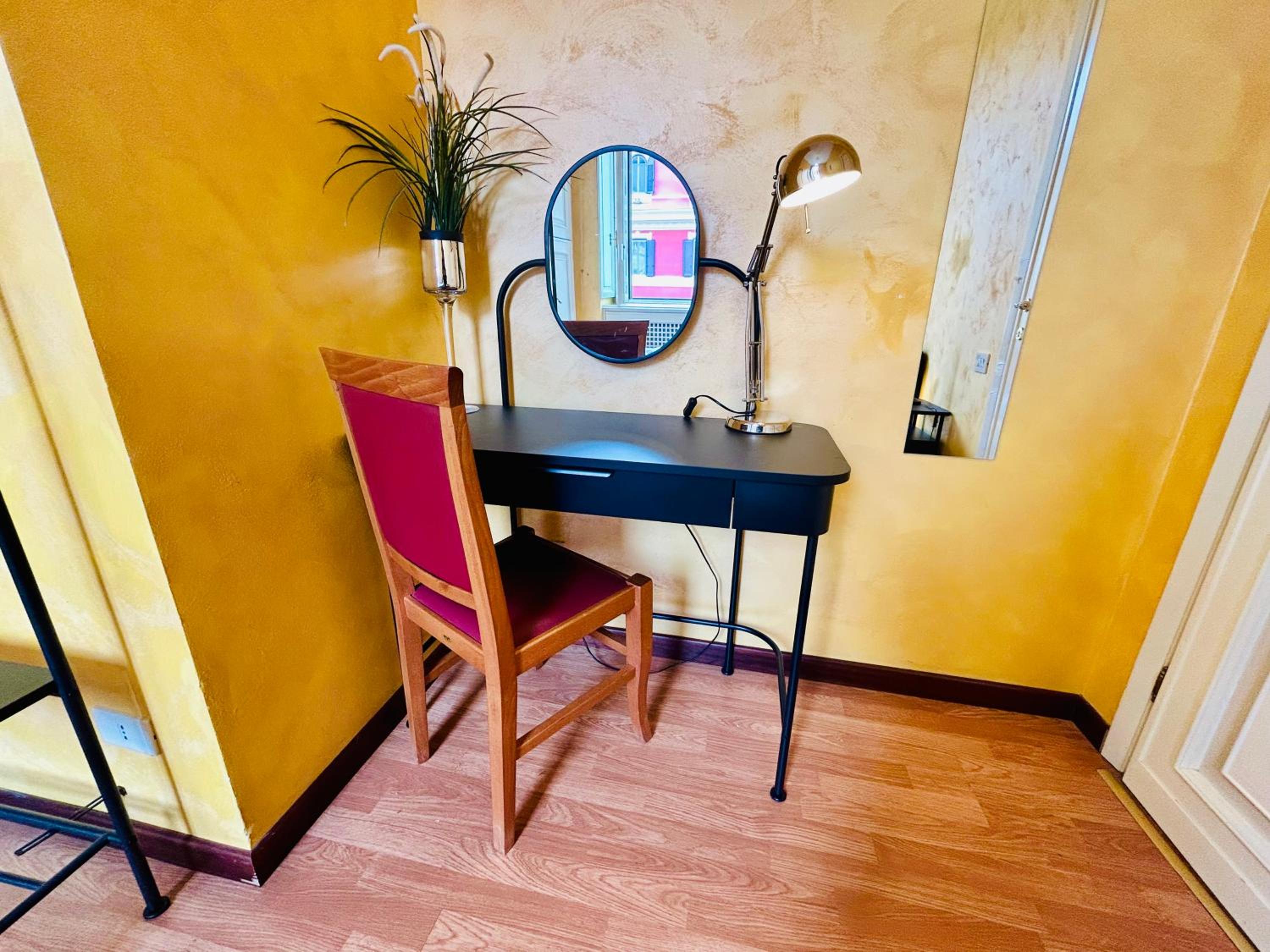 Standard Double Room with Shared Bathroom photo 1