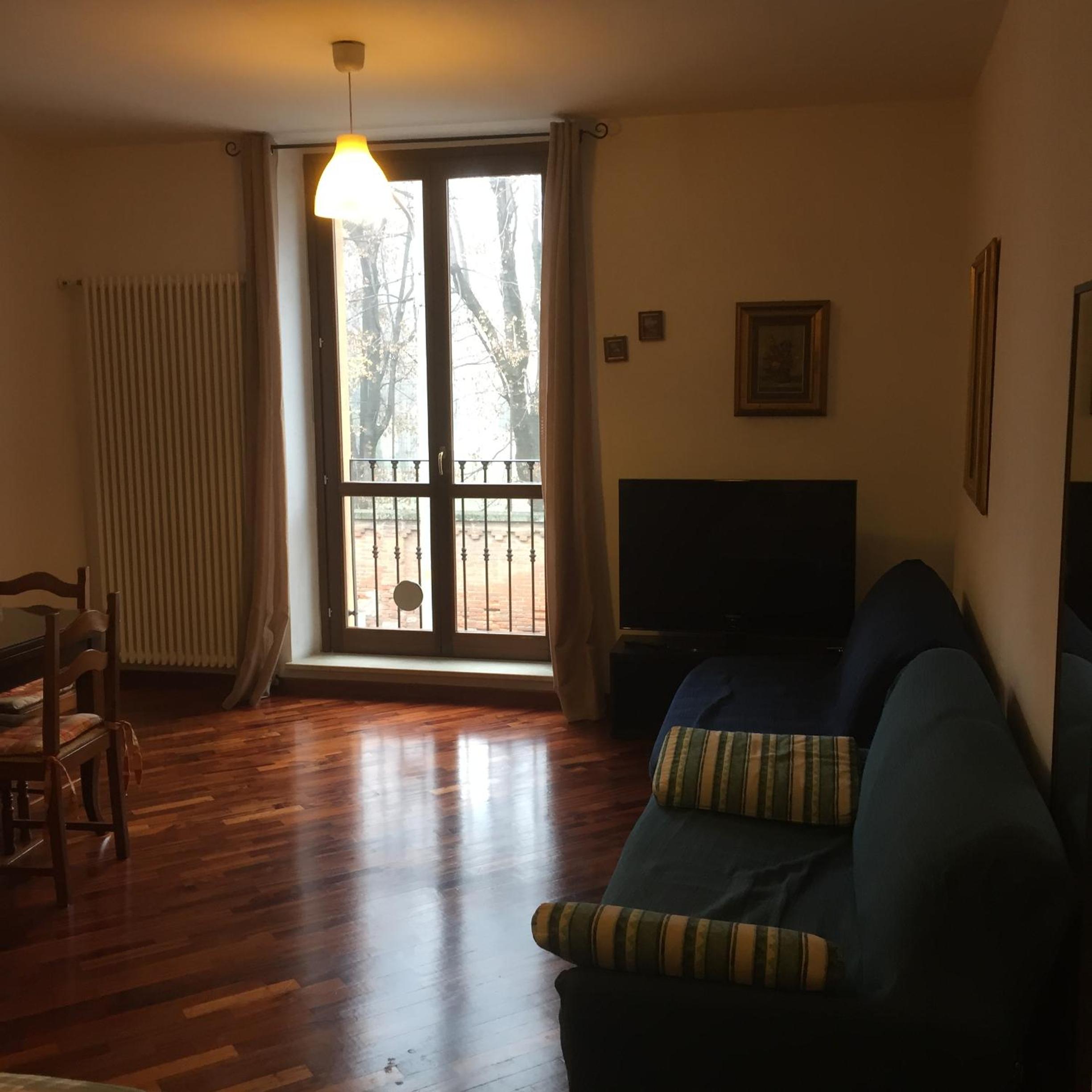 Studio Apartment photo 2