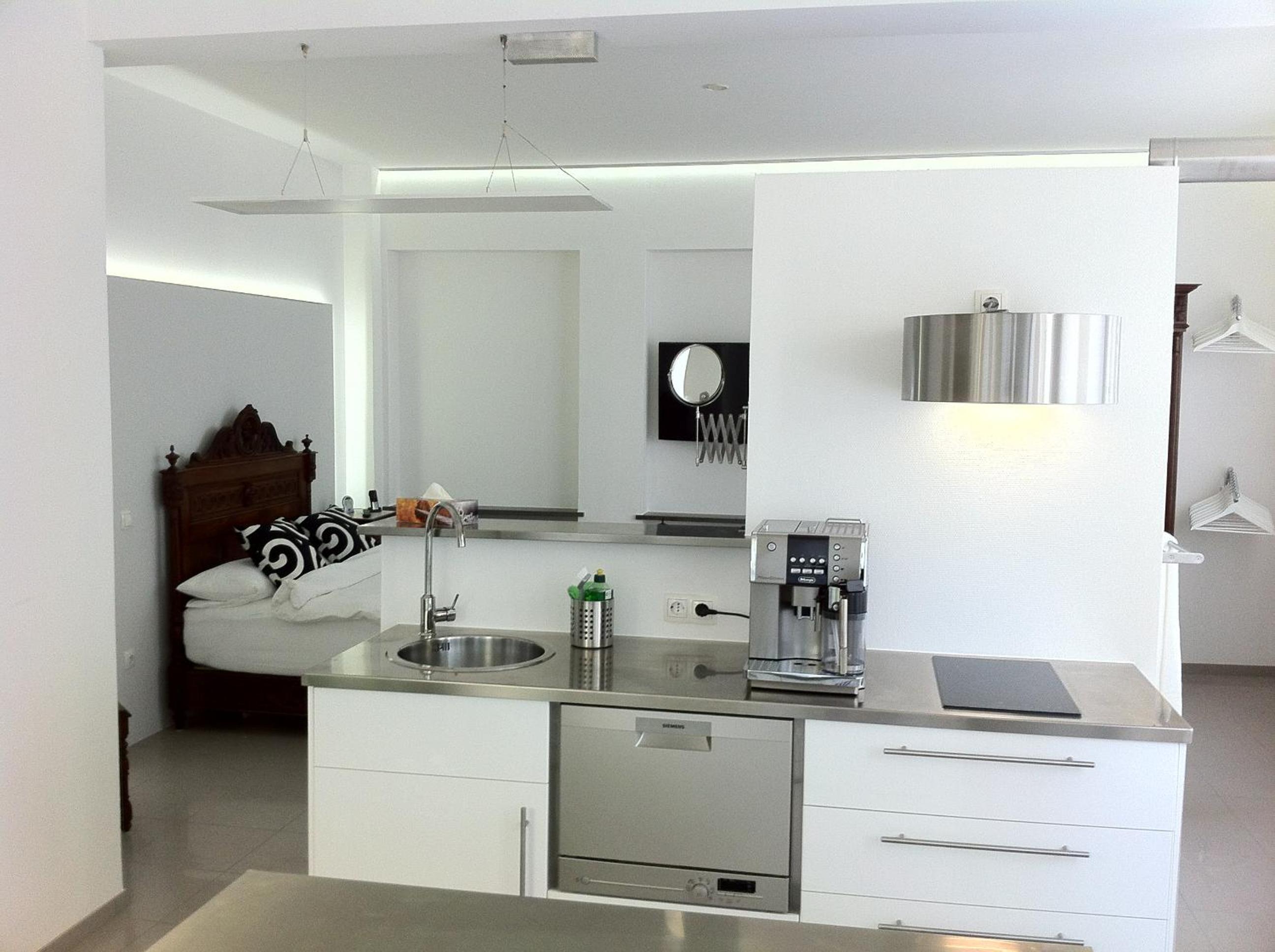 Standard Apartment - Photo 35