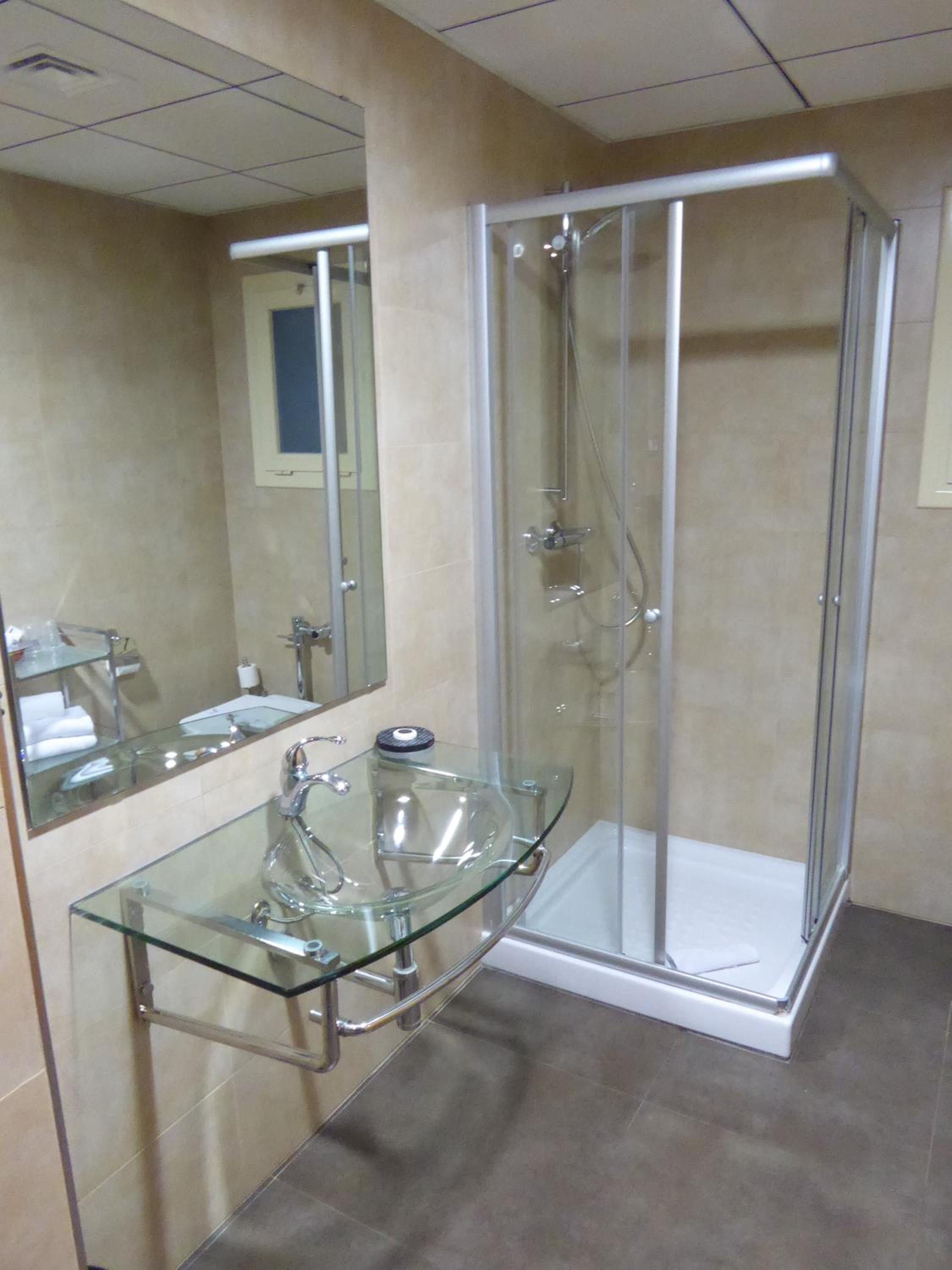 Superior Double or Twin Room - Photo 7