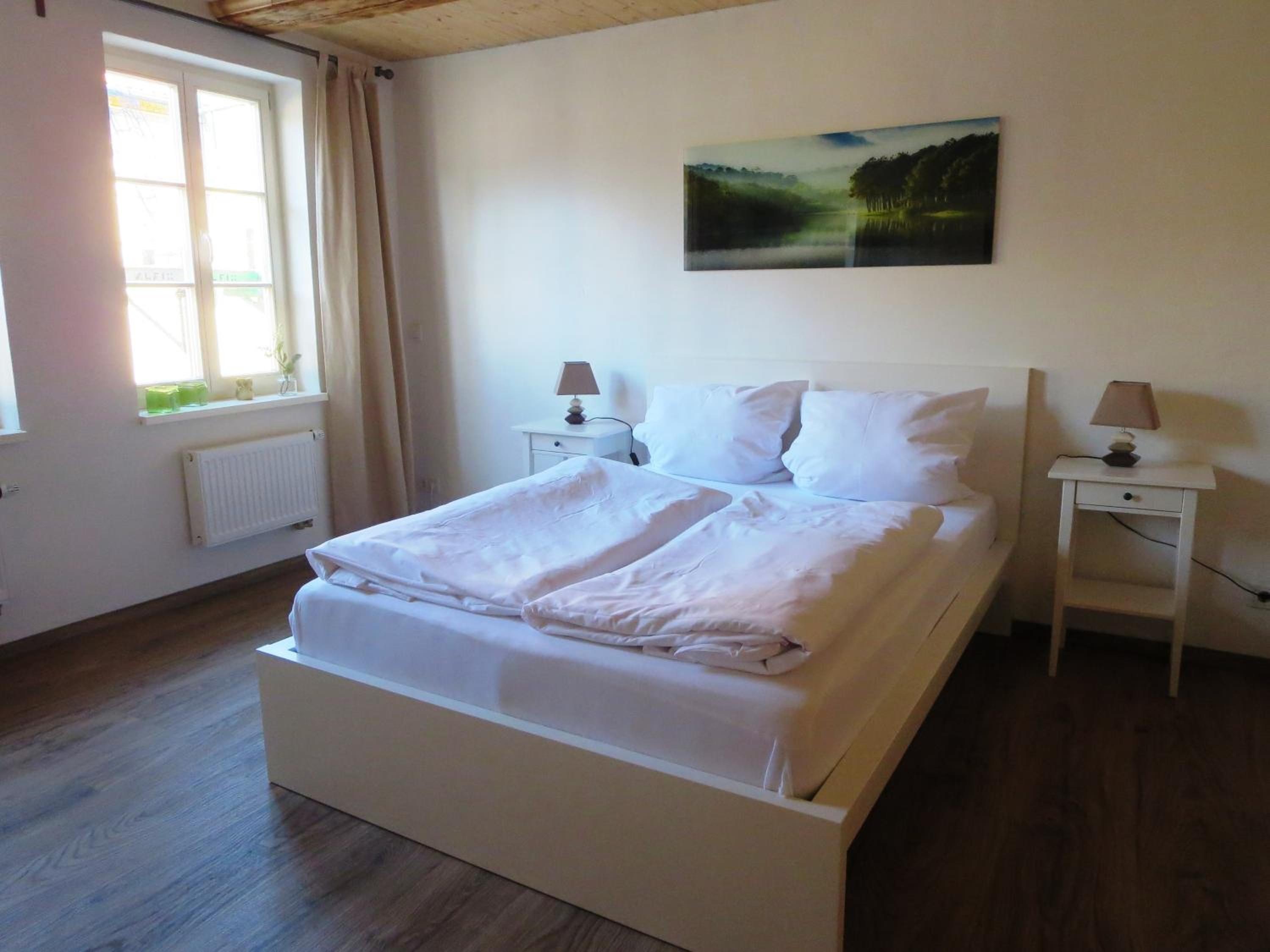 Apartment 5 photo 3