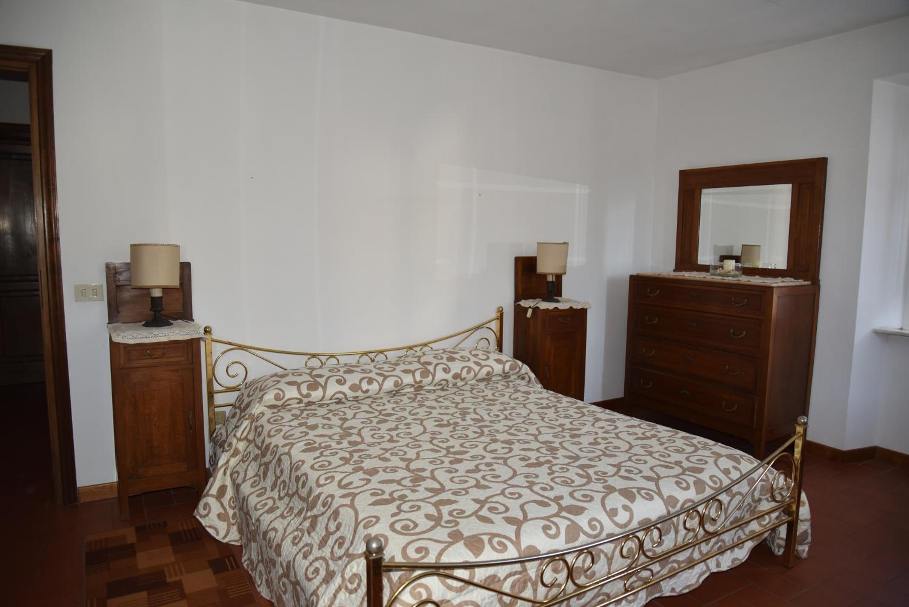 Three-Bedroom Apartment with Terrace photo 1