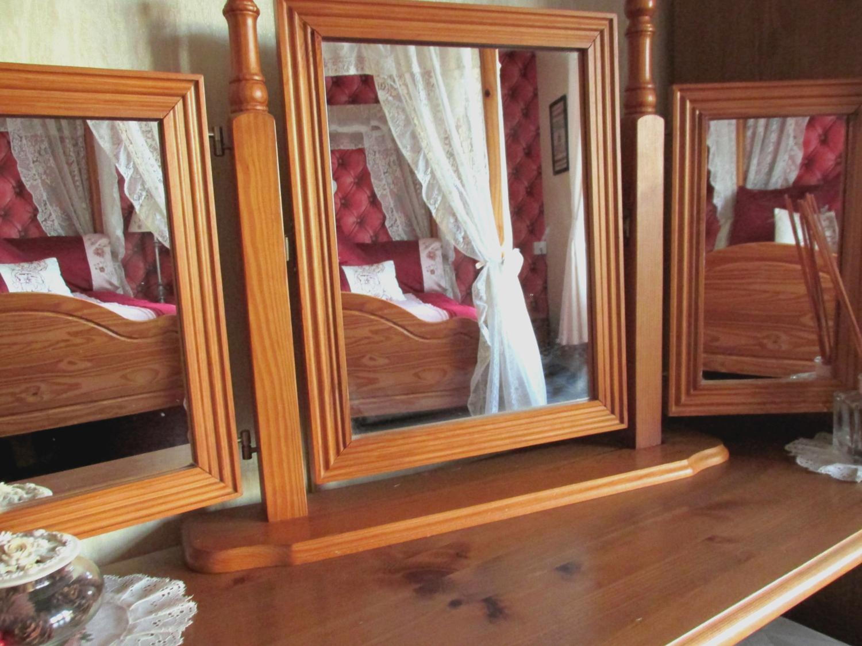 Double Room with Four Poster Bed photo 2