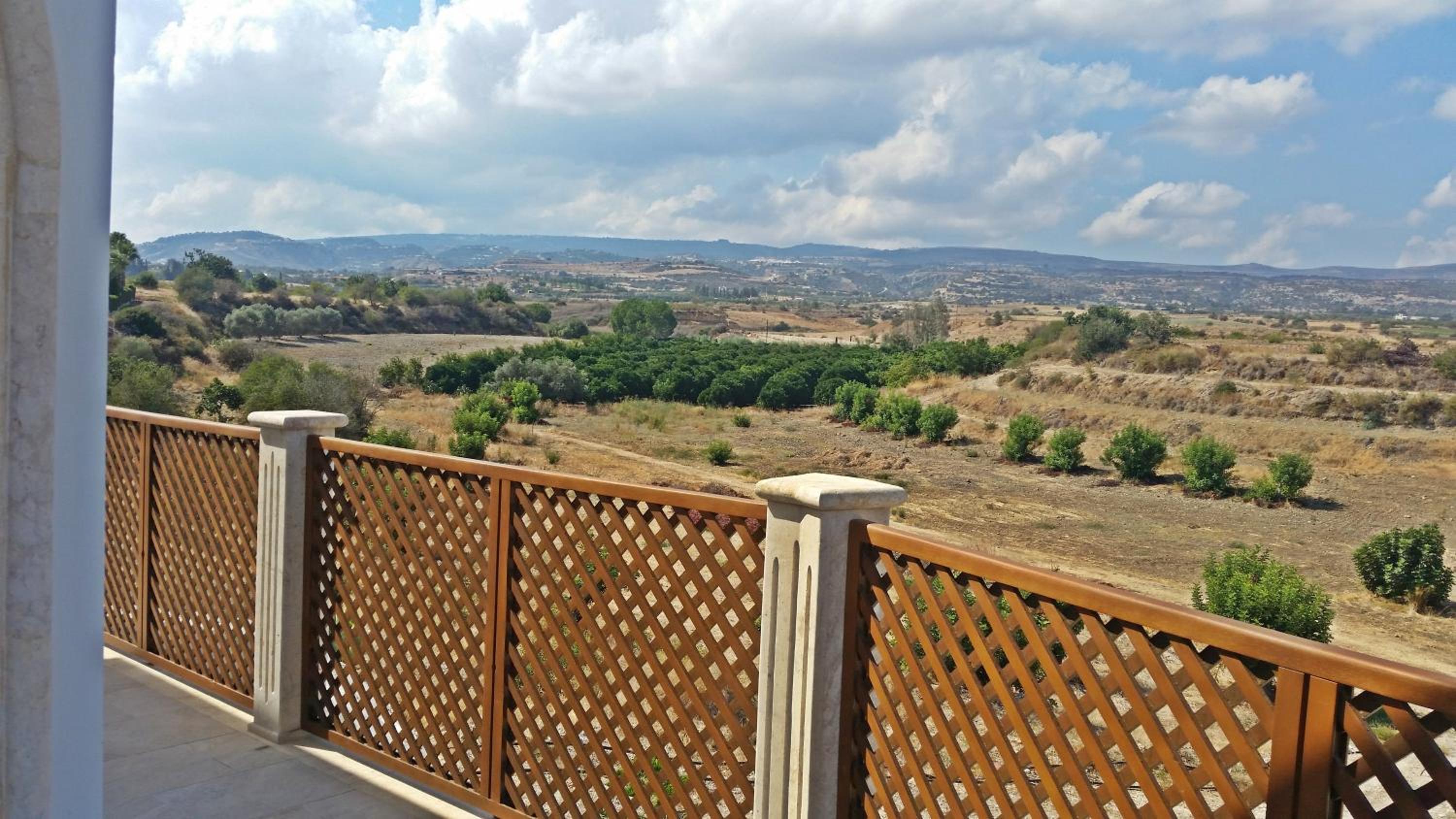 Villa with Sea View - Photo 21