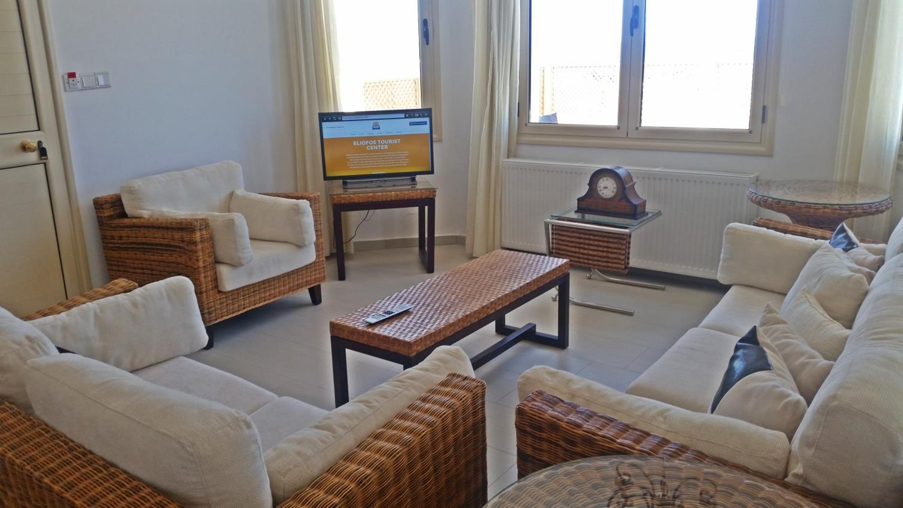 Villa with Sea View - Photo 13