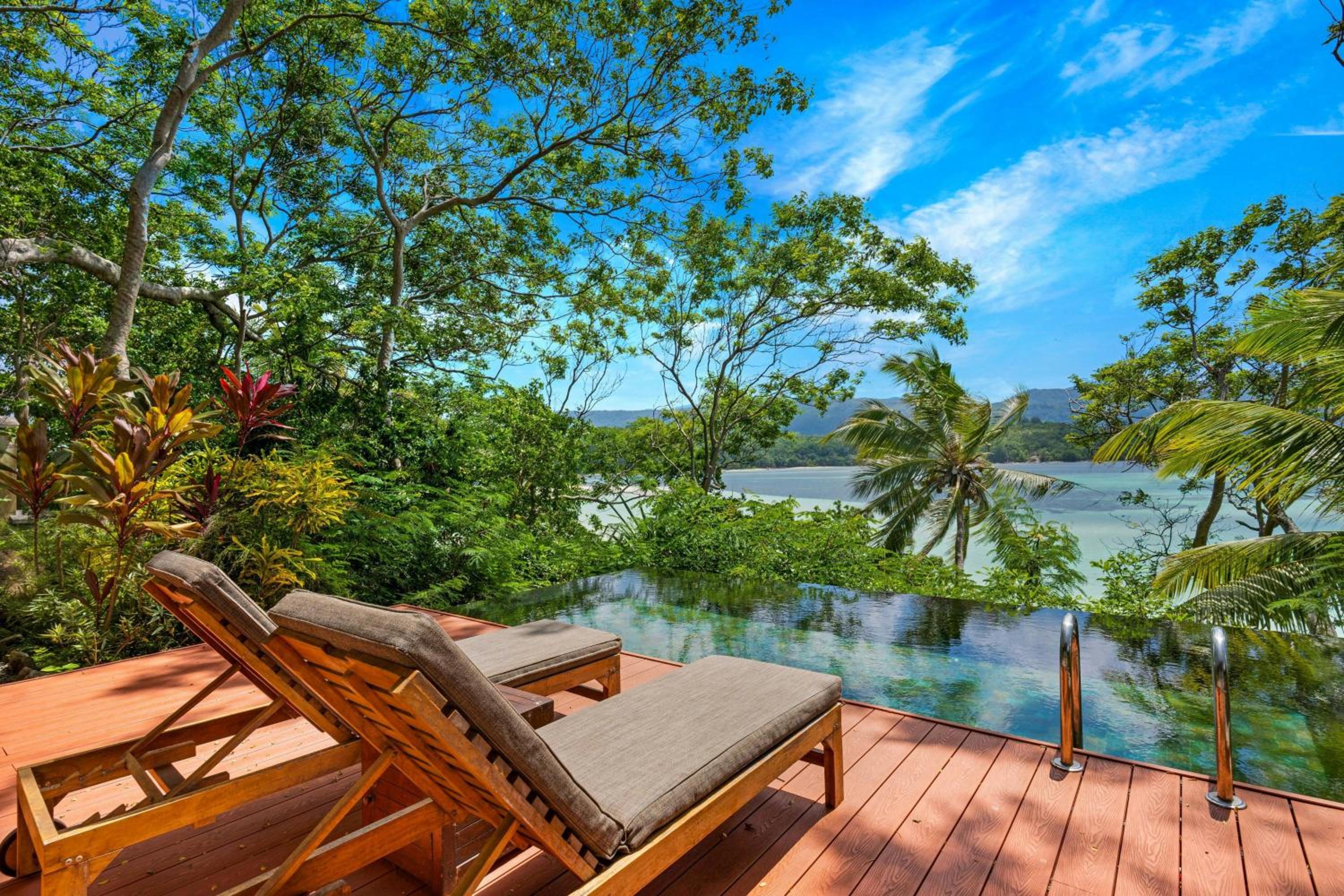 One-Bedroom Superior Pool Villa with King Bed and Ocean View