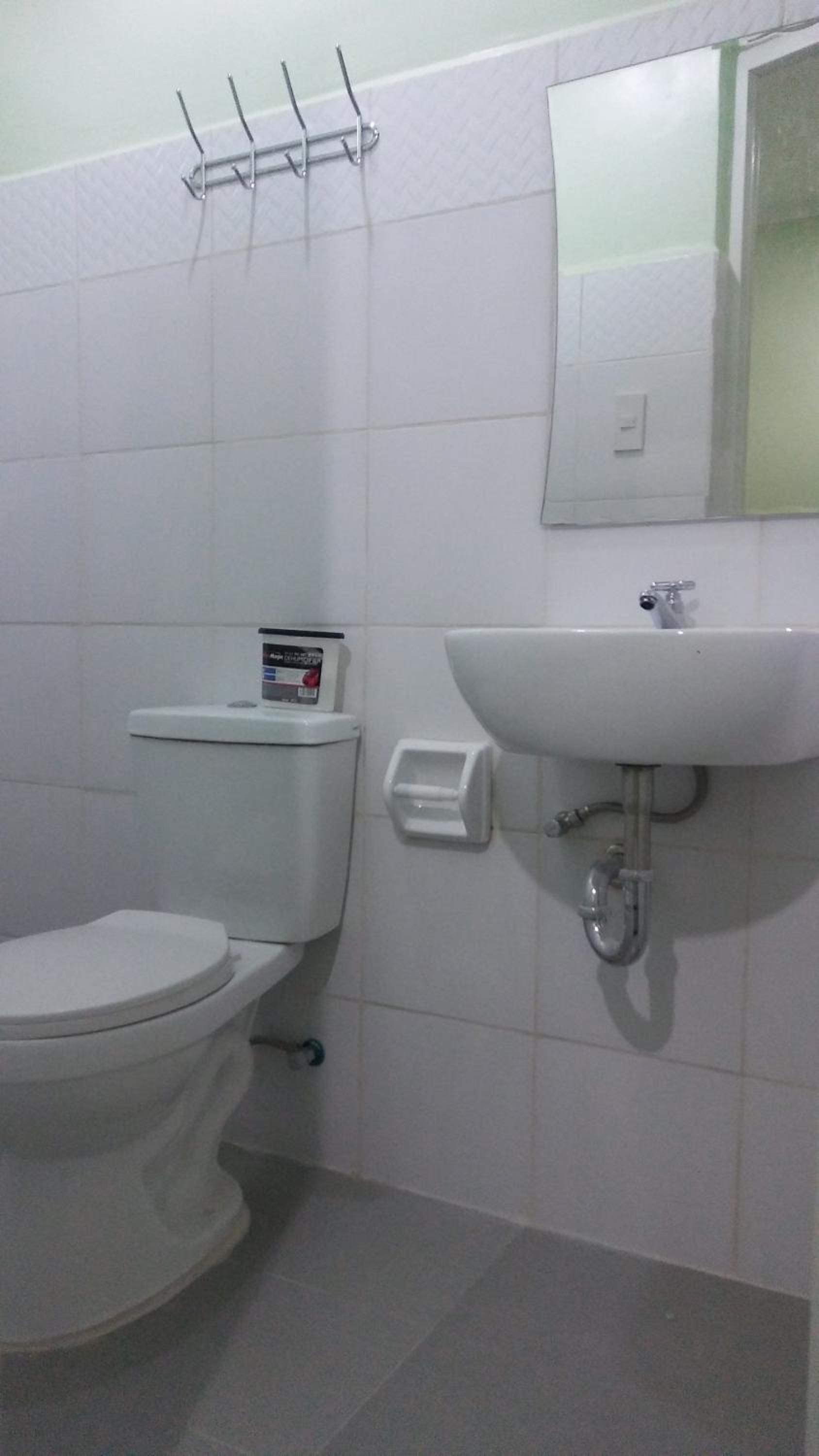 Single Room with Bathroom photo 3