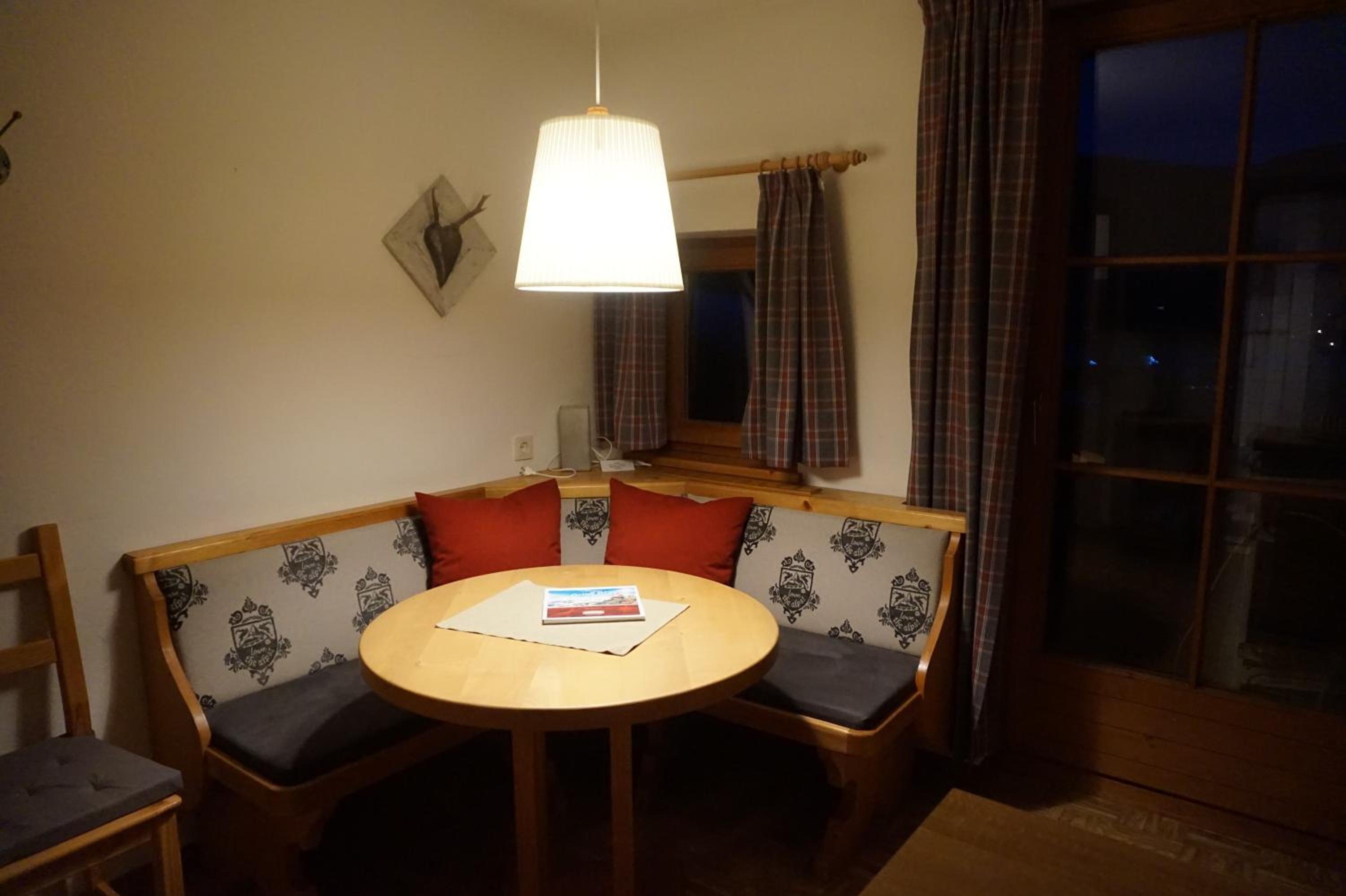 One-Bedroom Apartment photo 3