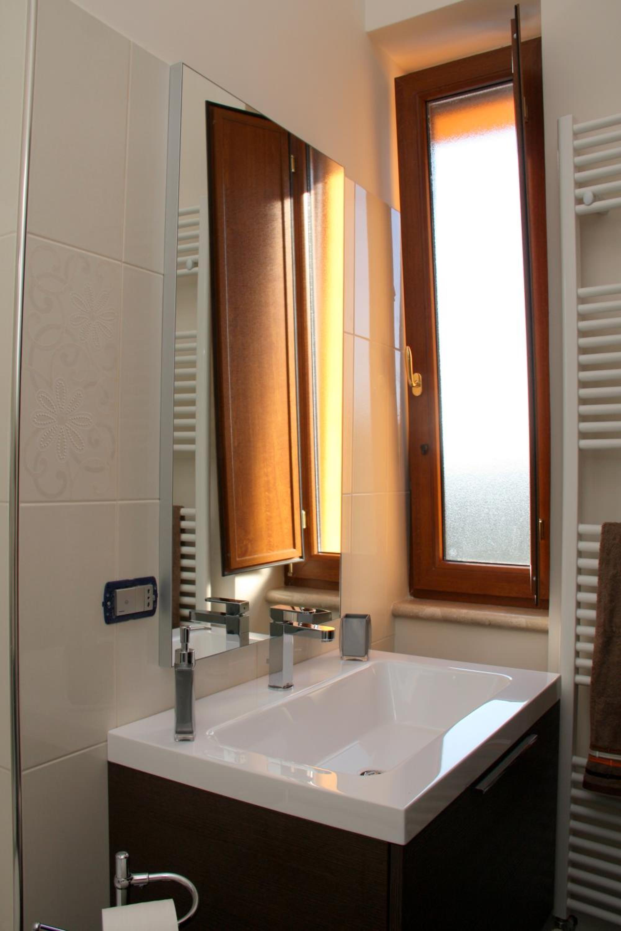 Twin Room with Pool View photo 2