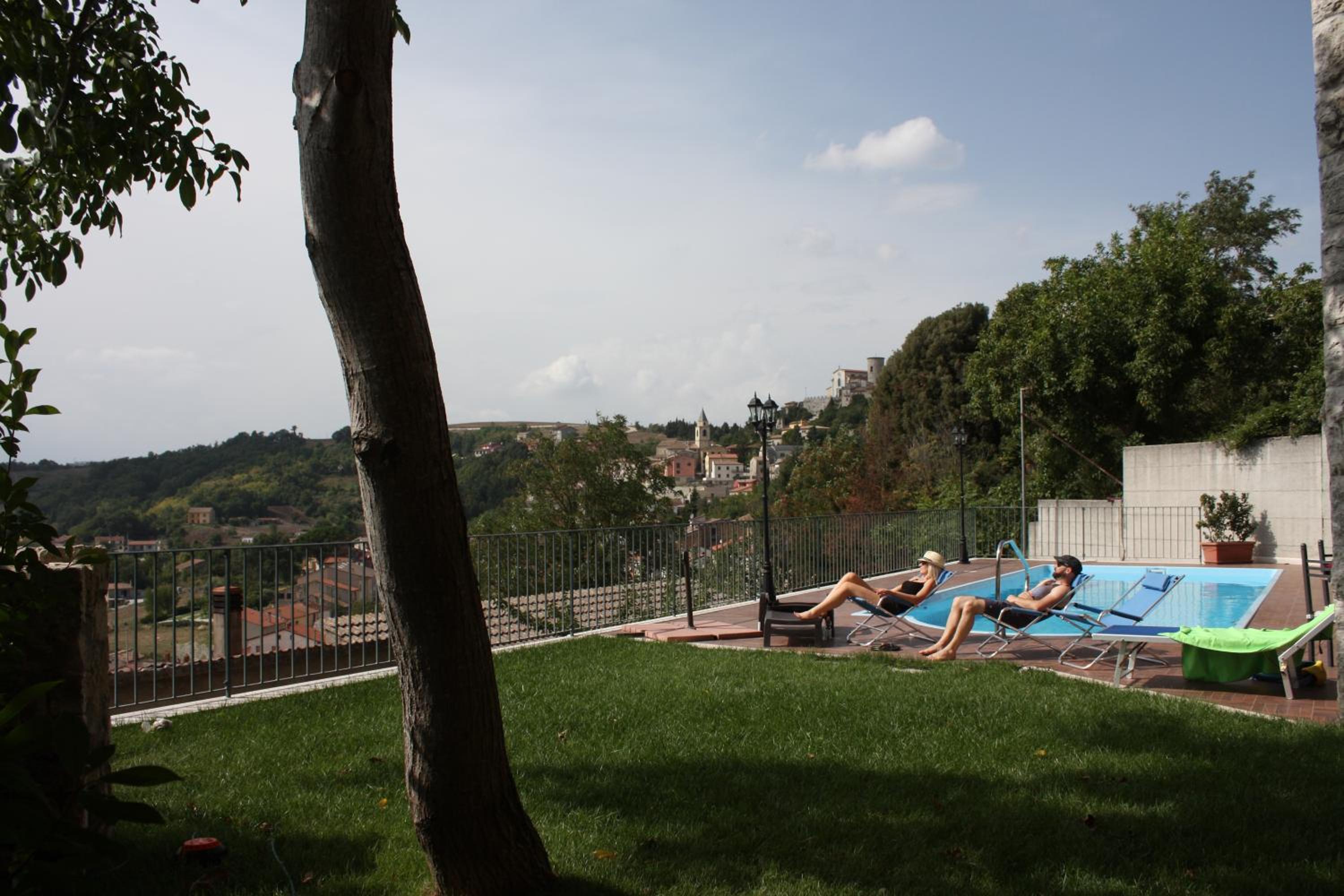 Twin Room with Pool View photo 1