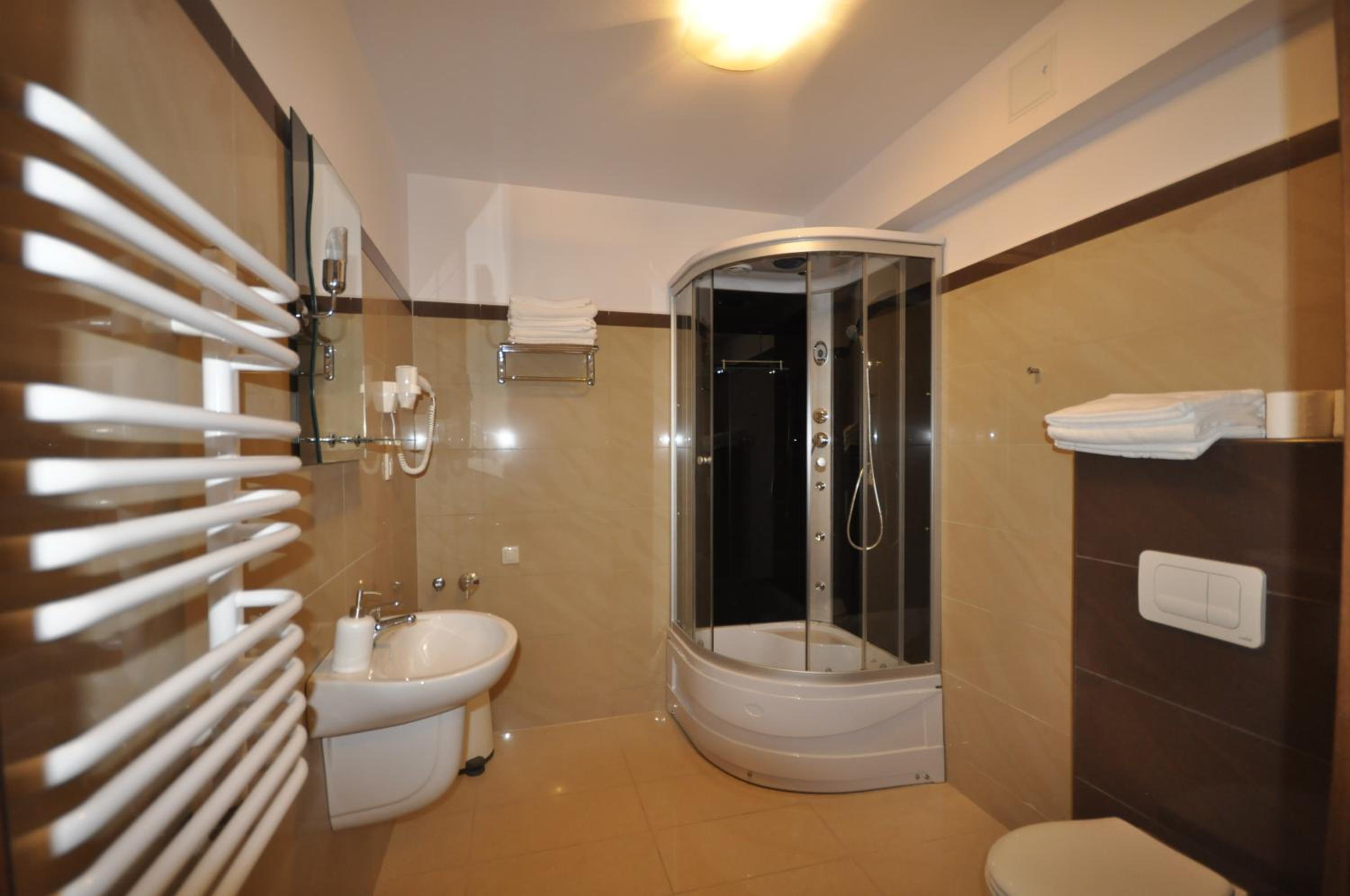 Triple Room with Balcony photo 3