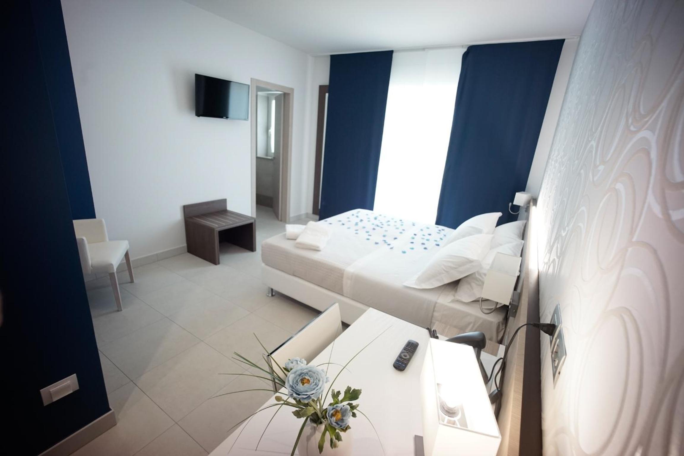 Double or Twin Room - Disability Access