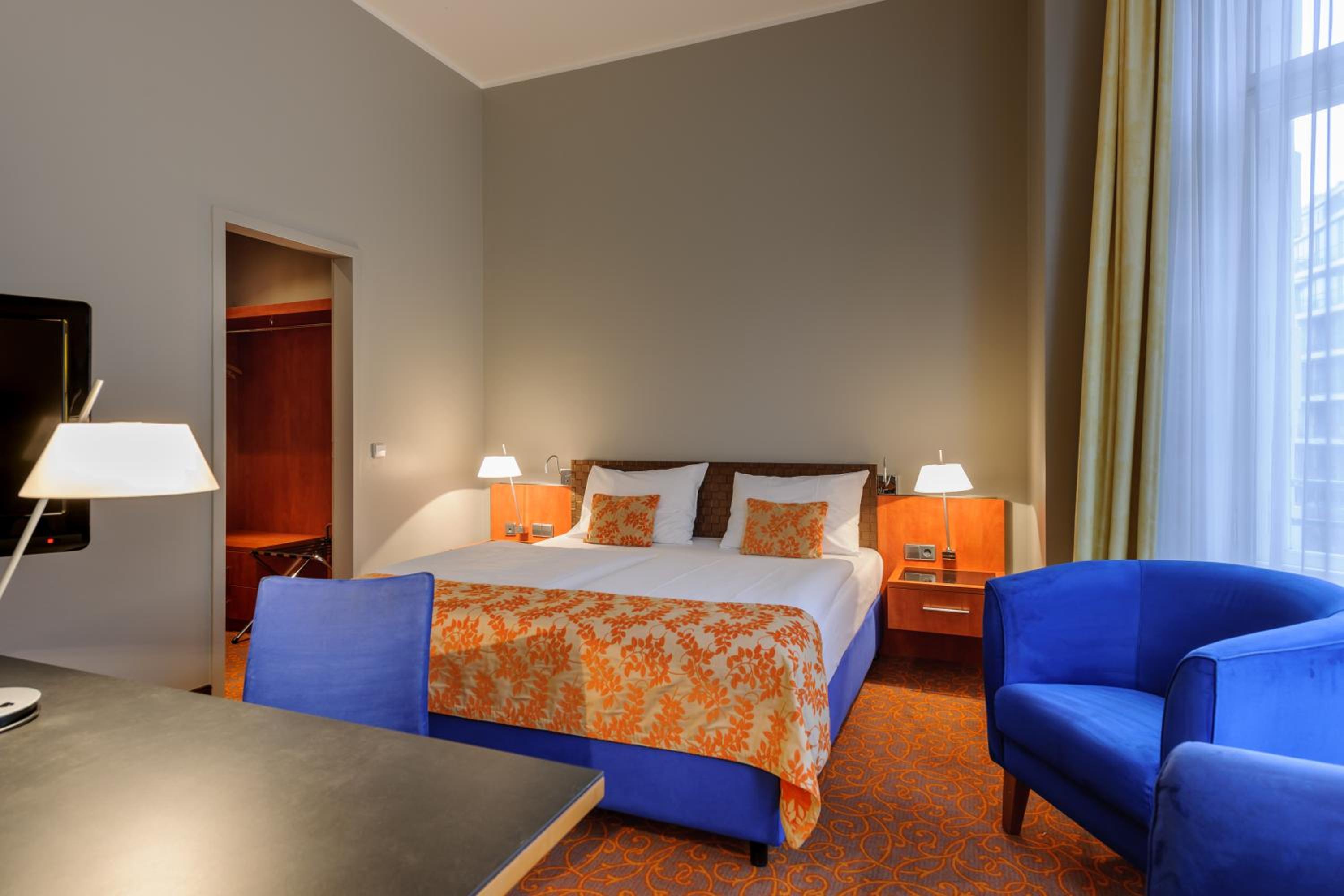 Available room