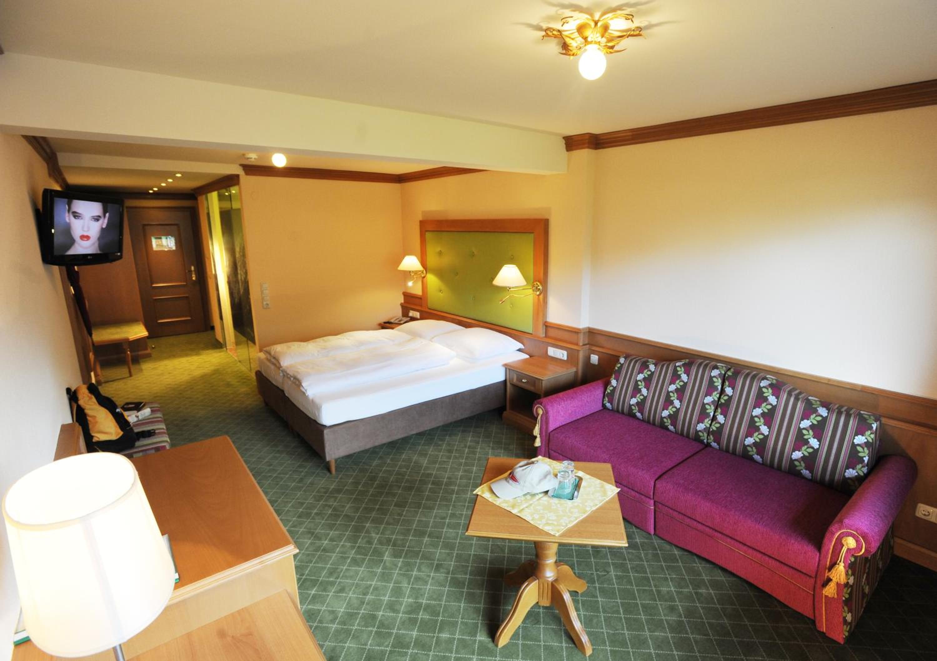 Superior Twin Room with Balcony photo 1