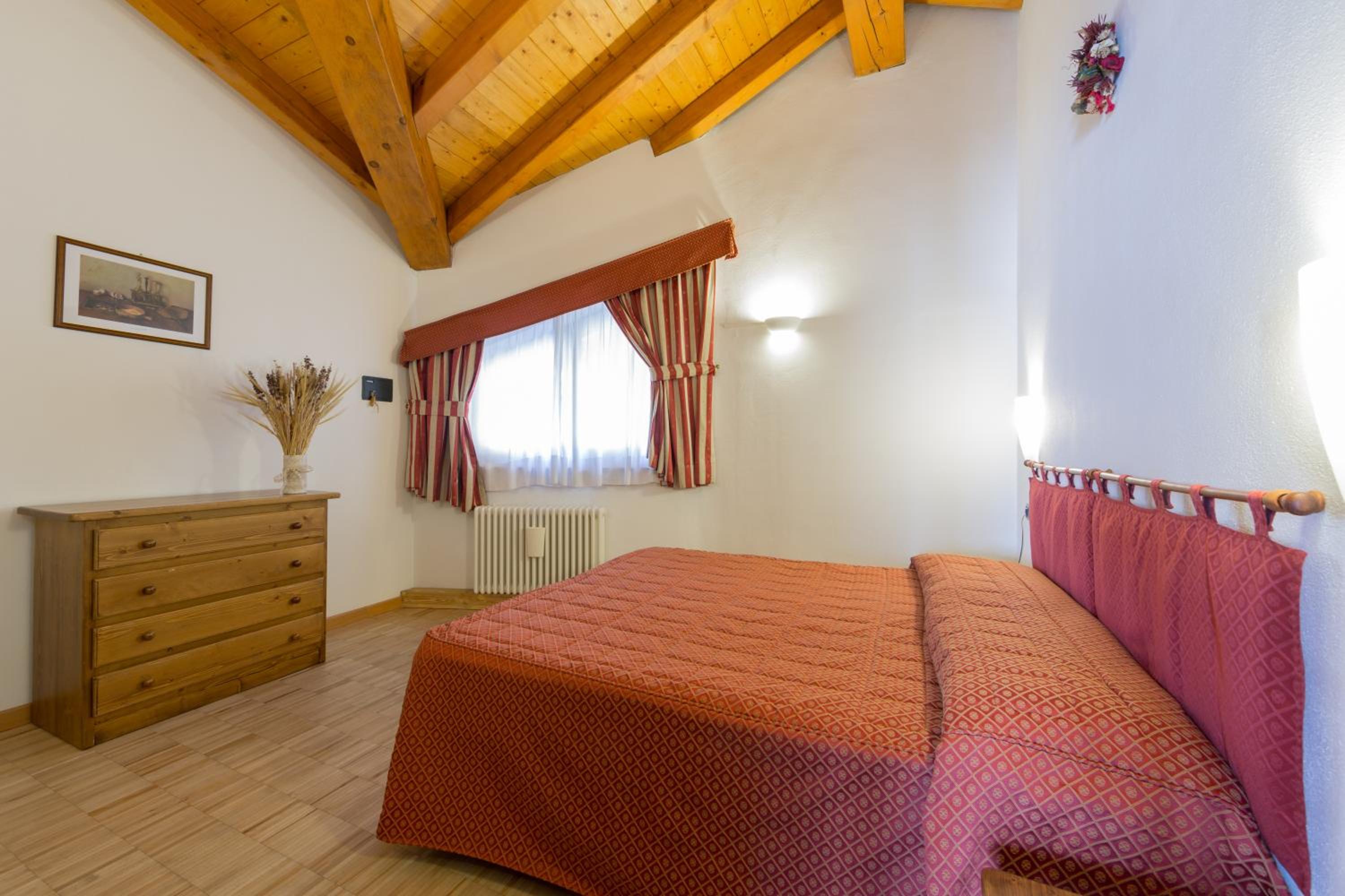 One-Bedroom Apartment (3 Adults)