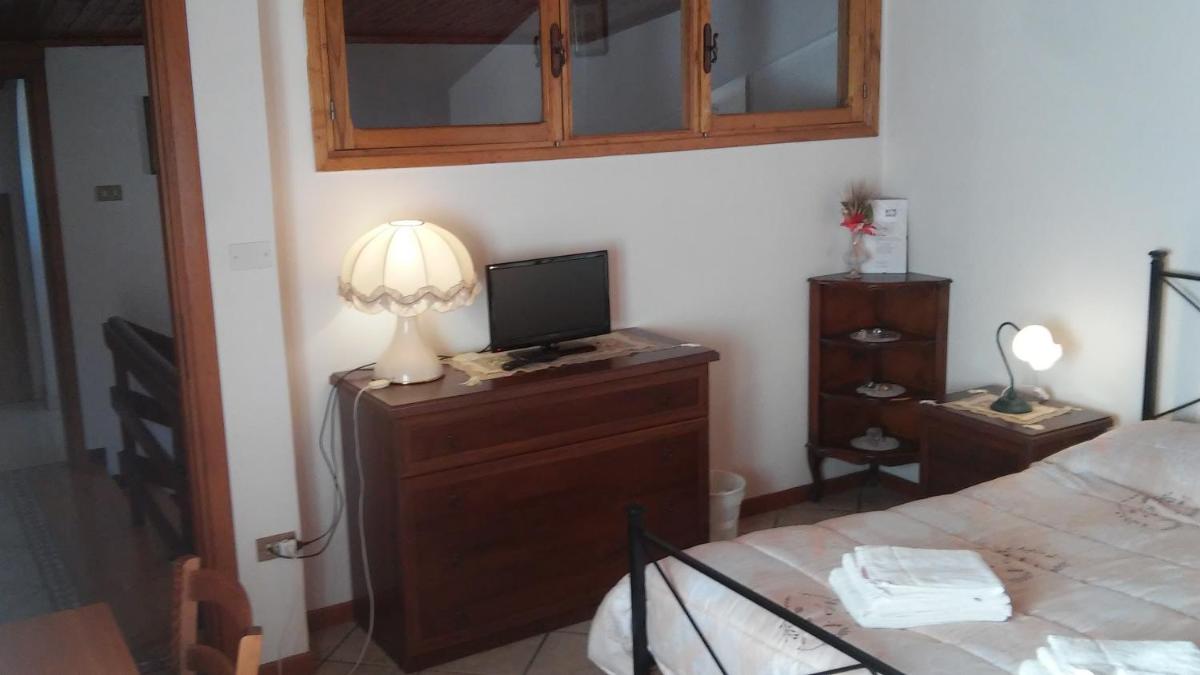 Large Double Room photo 2