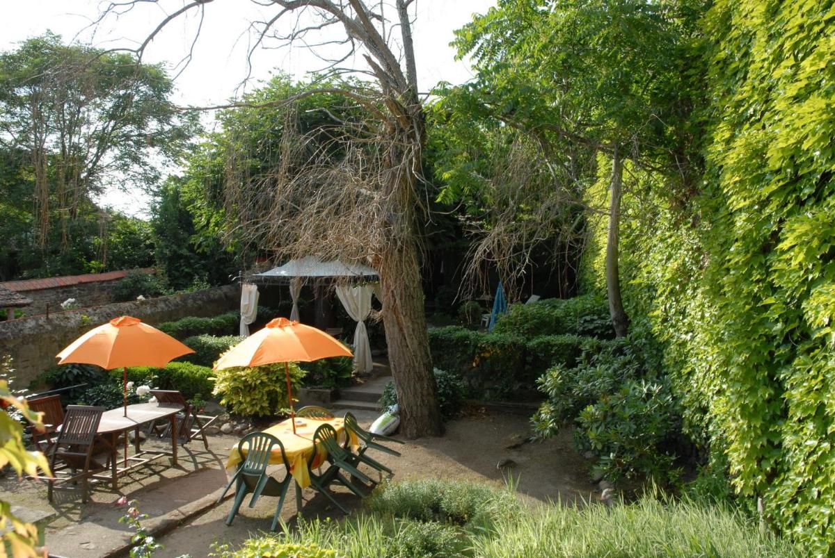 Studio with Garden View photo 3