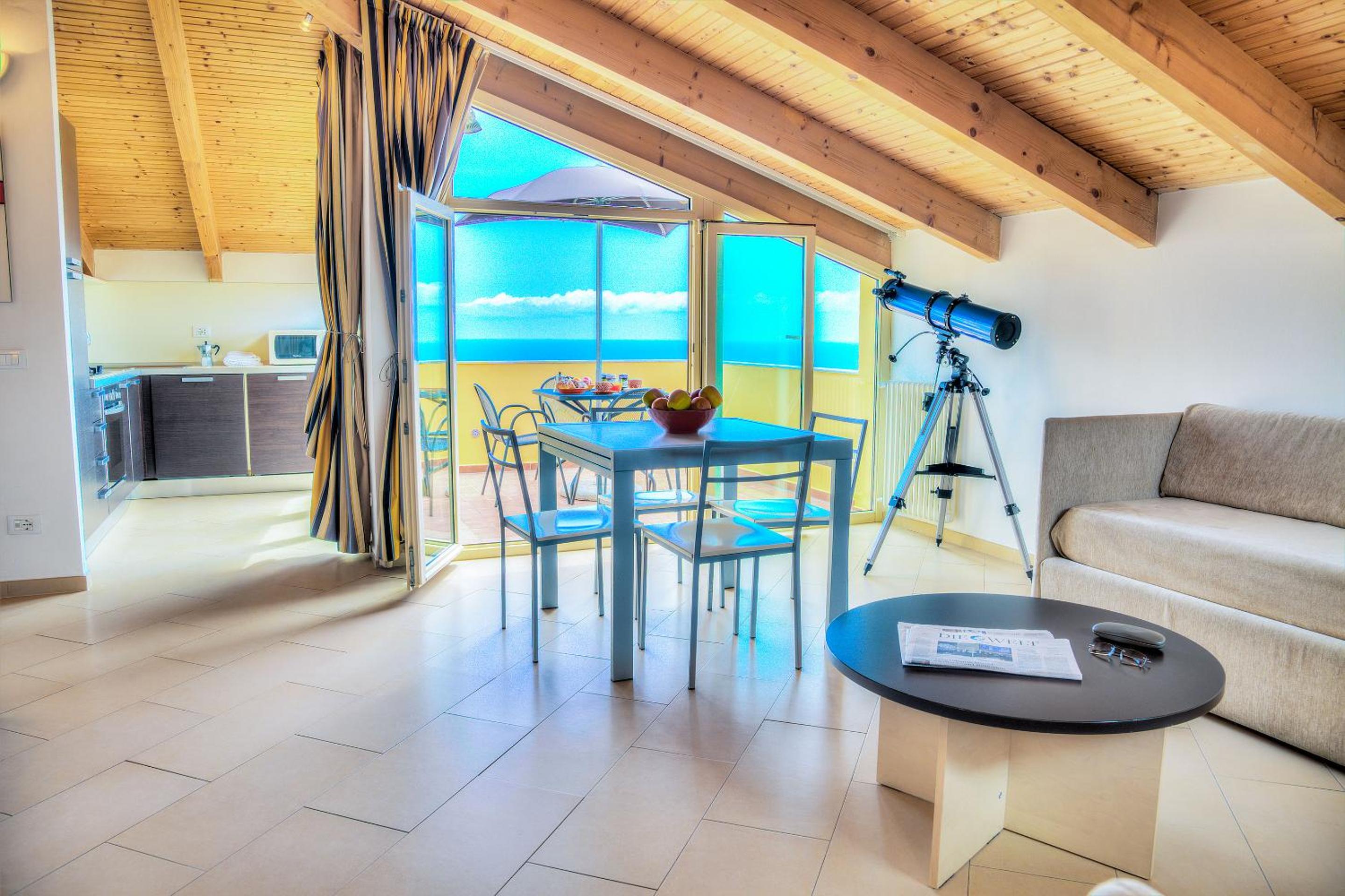 Apartment with Sea View photo 3