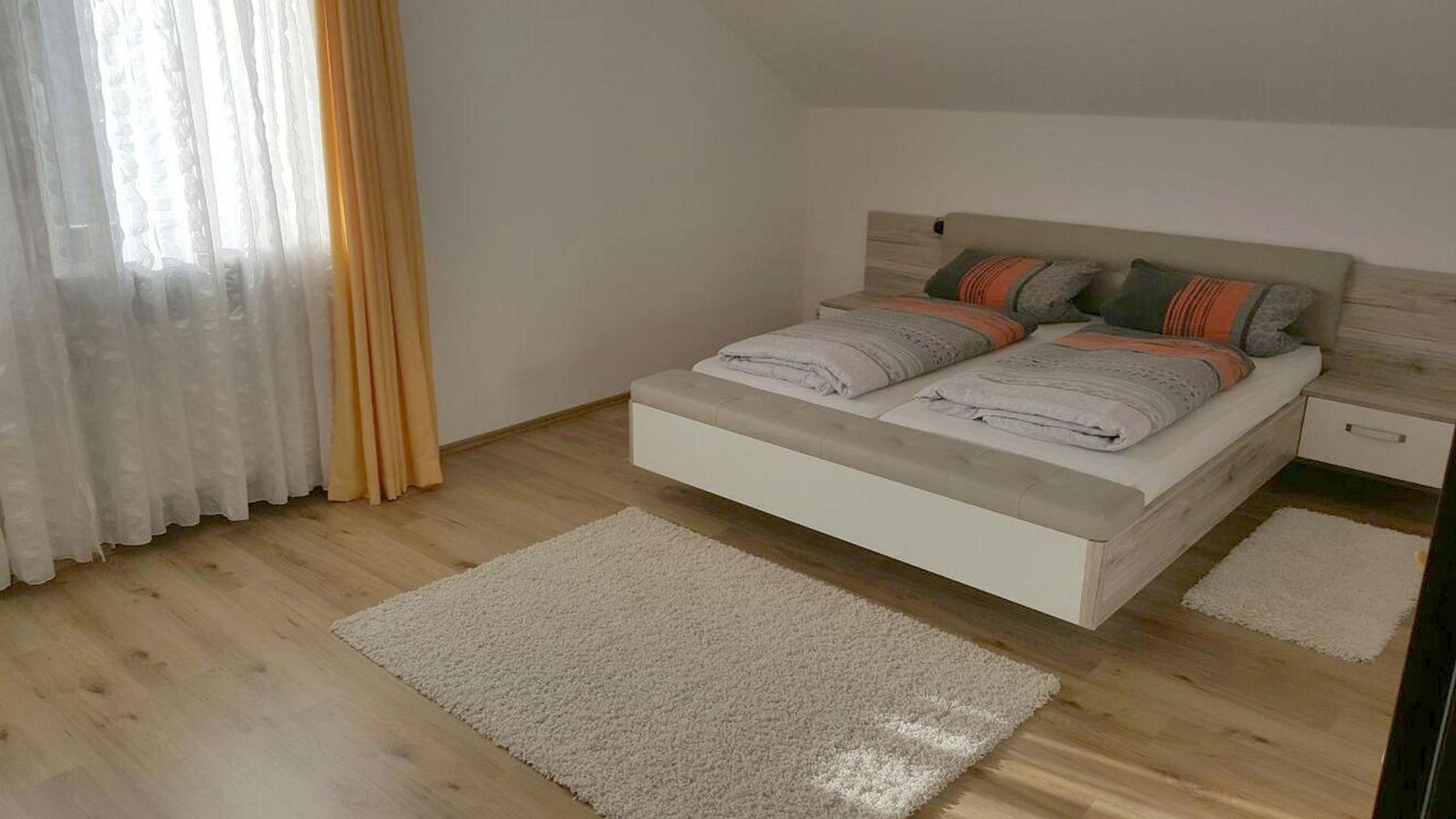 Double Room - Photo 15