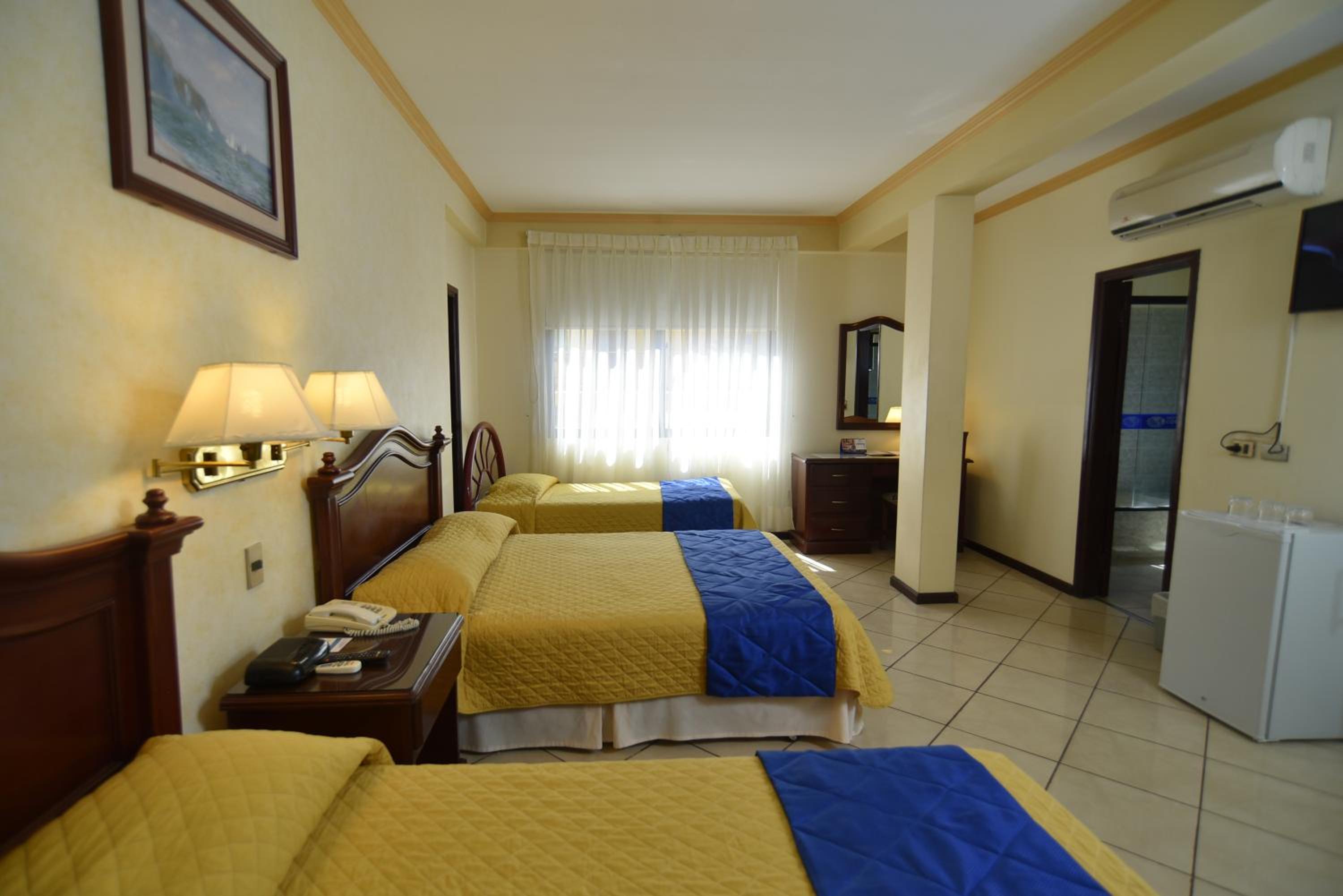 Triple Room photo 3