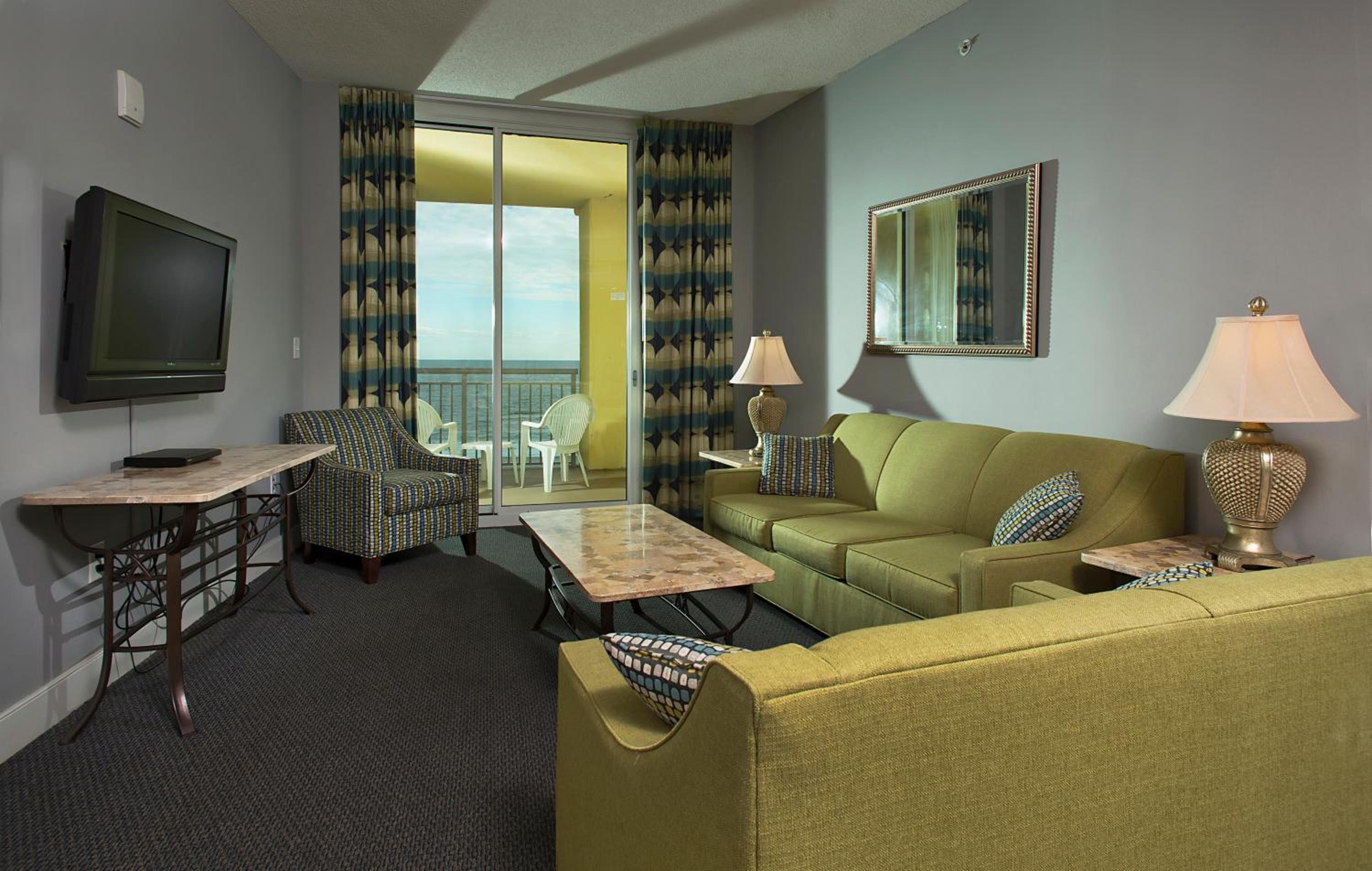 Three-Bedroom Suite - Ocean Front