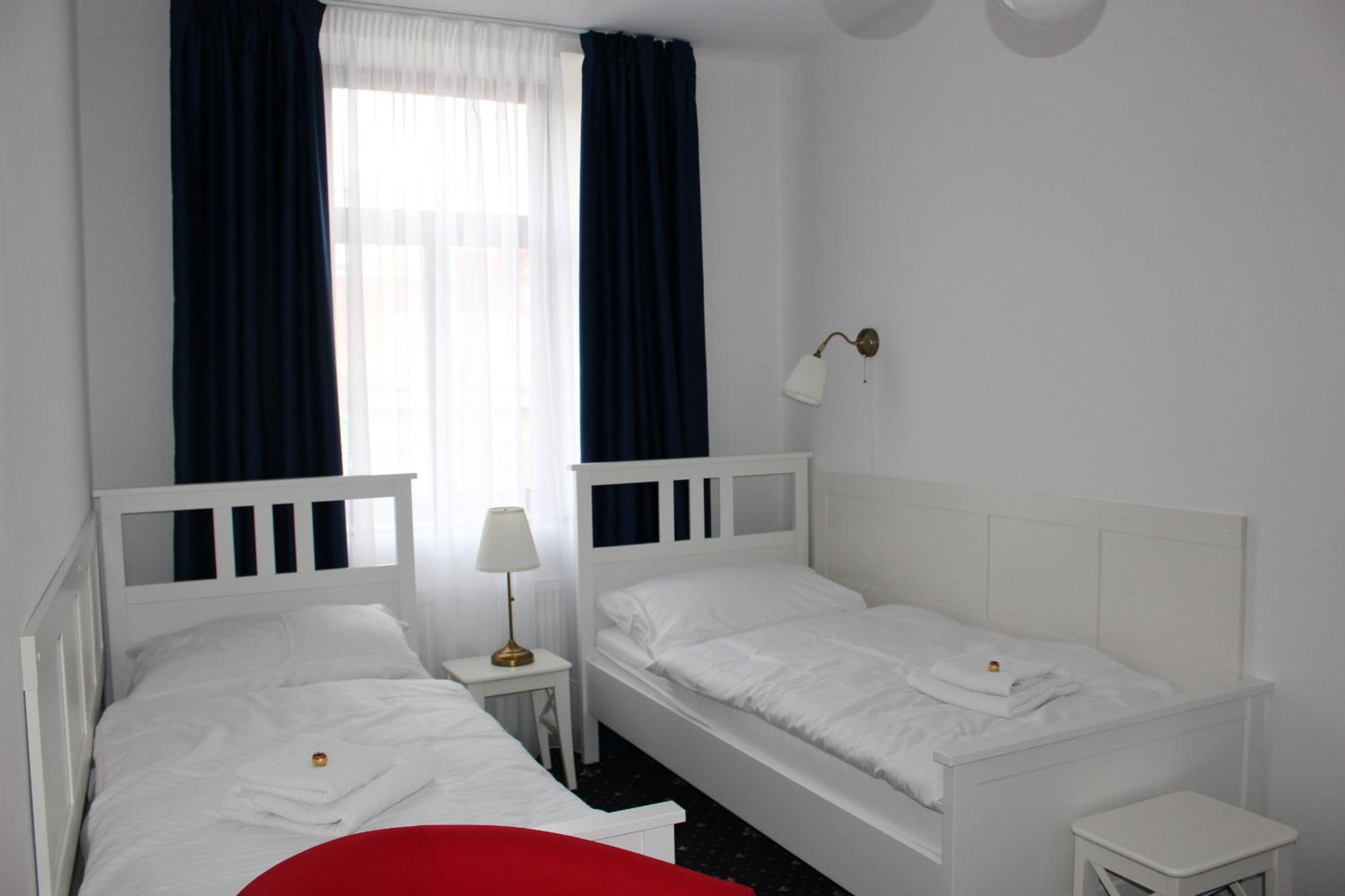 Deluxe Suite - Photo 8