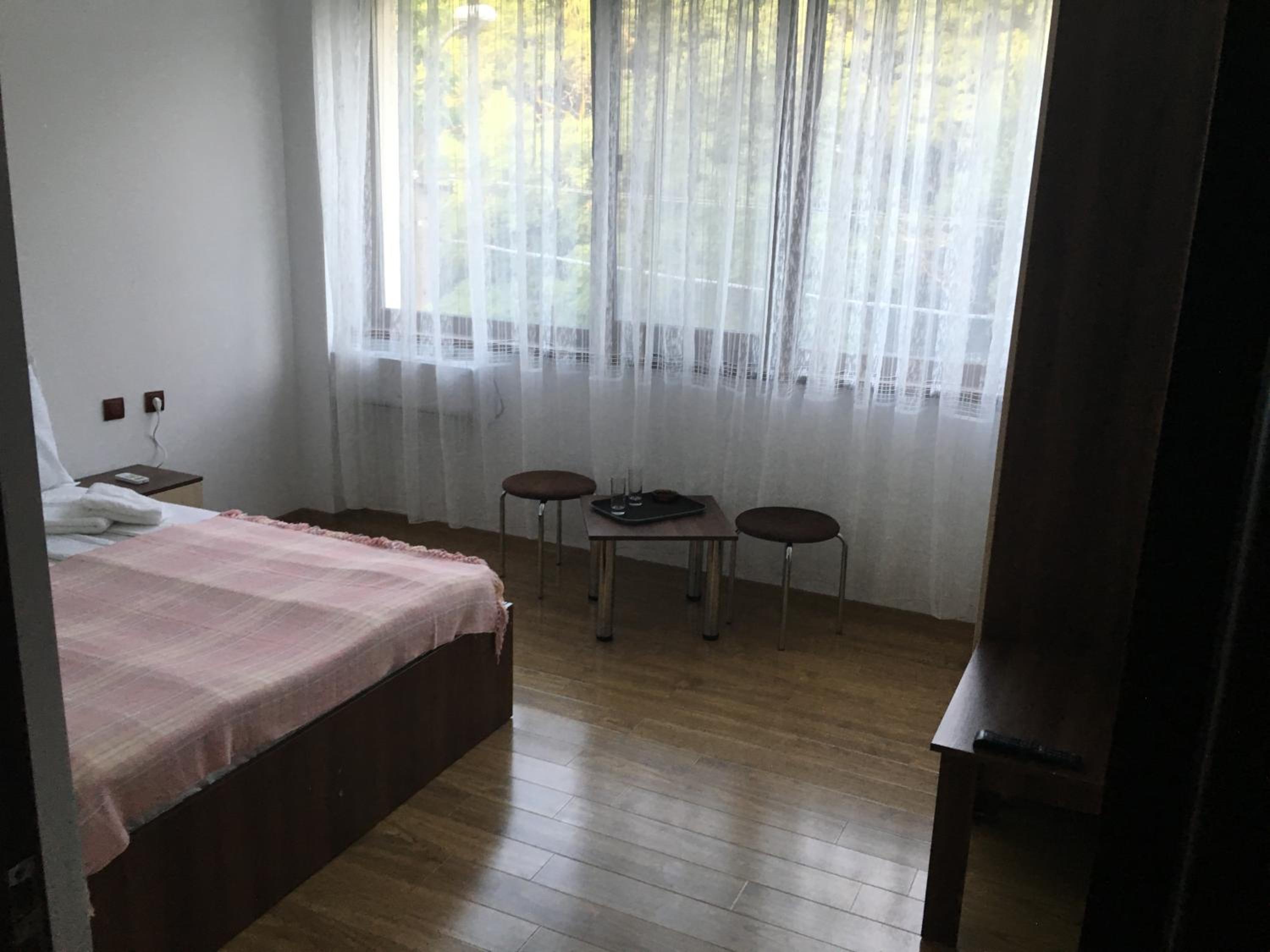 Two-Bedroom Apartment - Photo 6