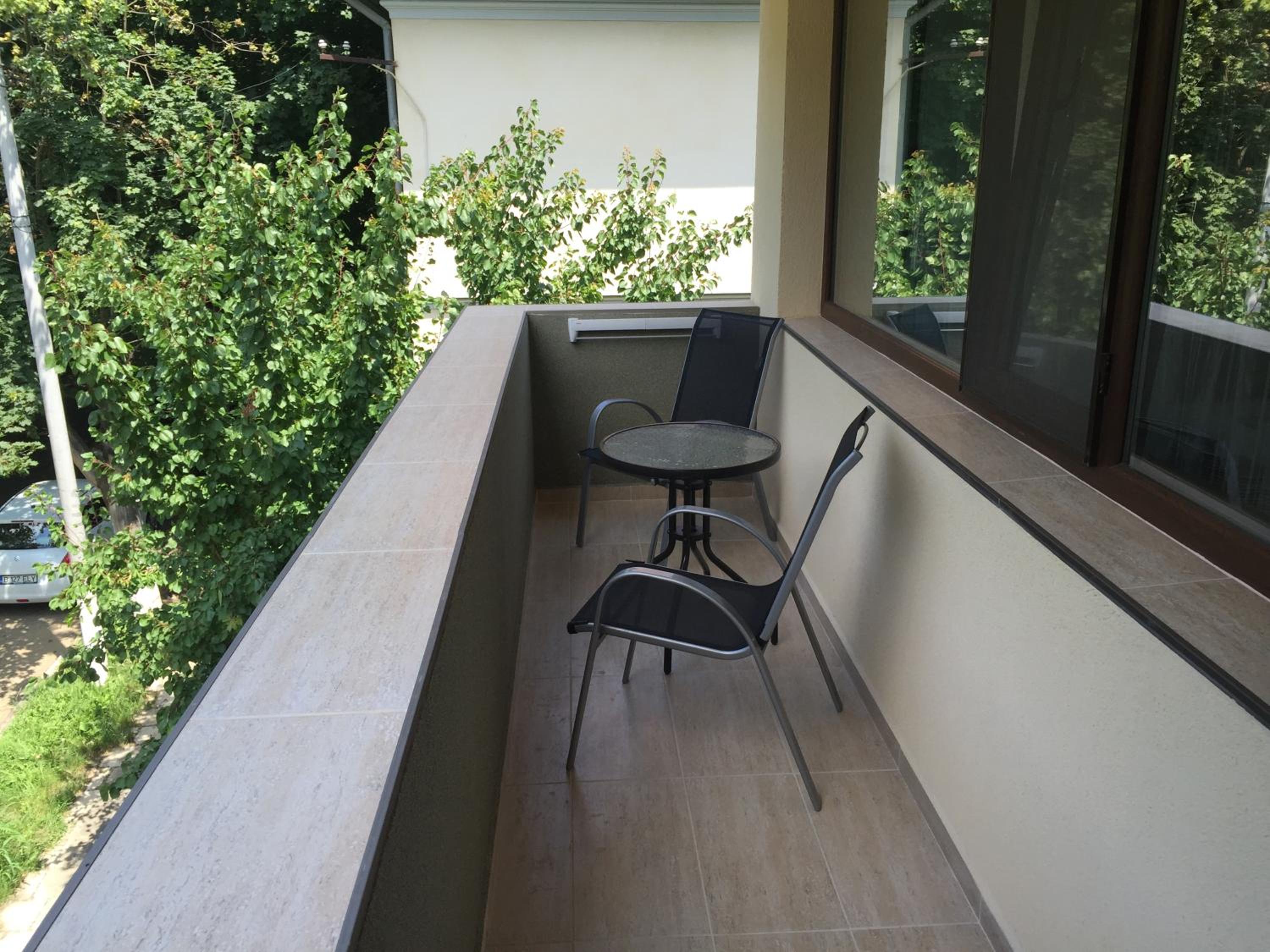 Standard Triple Room - Photo 18