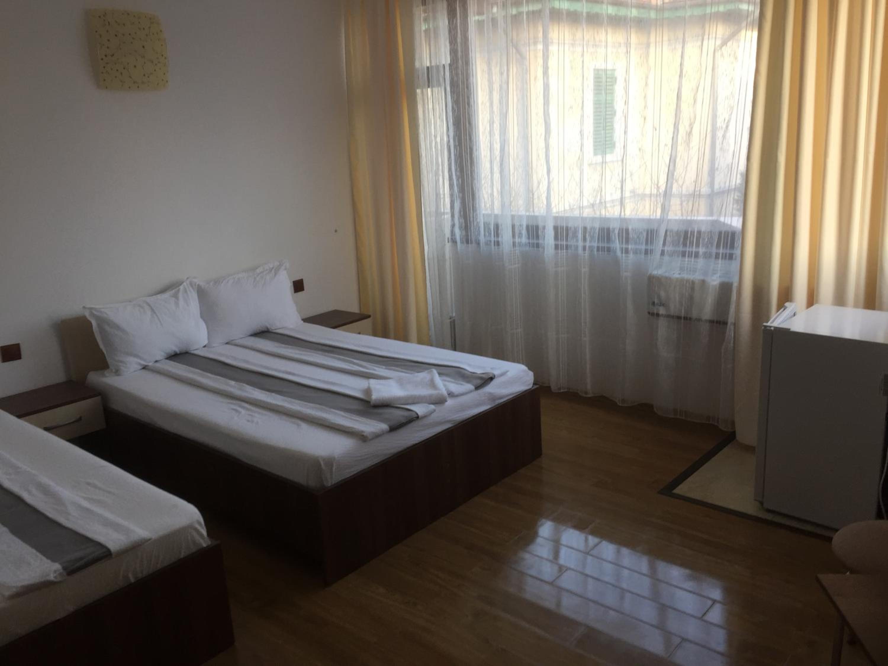 Standard Triple Room - Photo 16