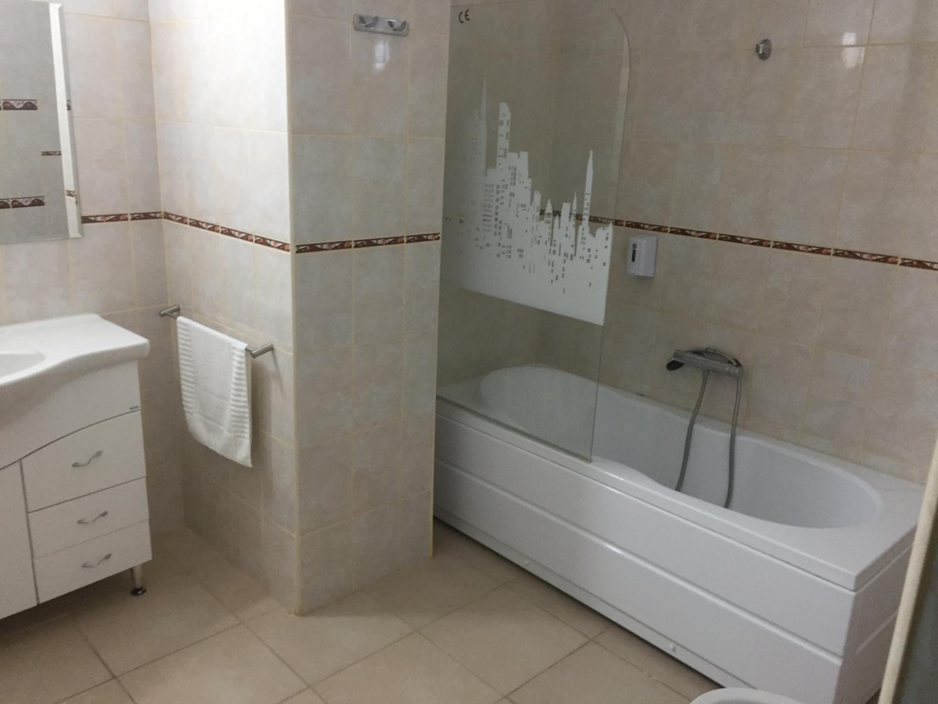 Standard Triple Room - Photo 6